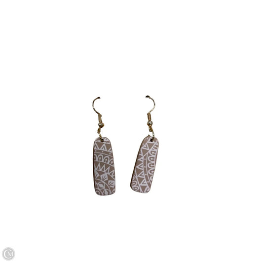 Earrings Dangle/drop By Clothes Mentor