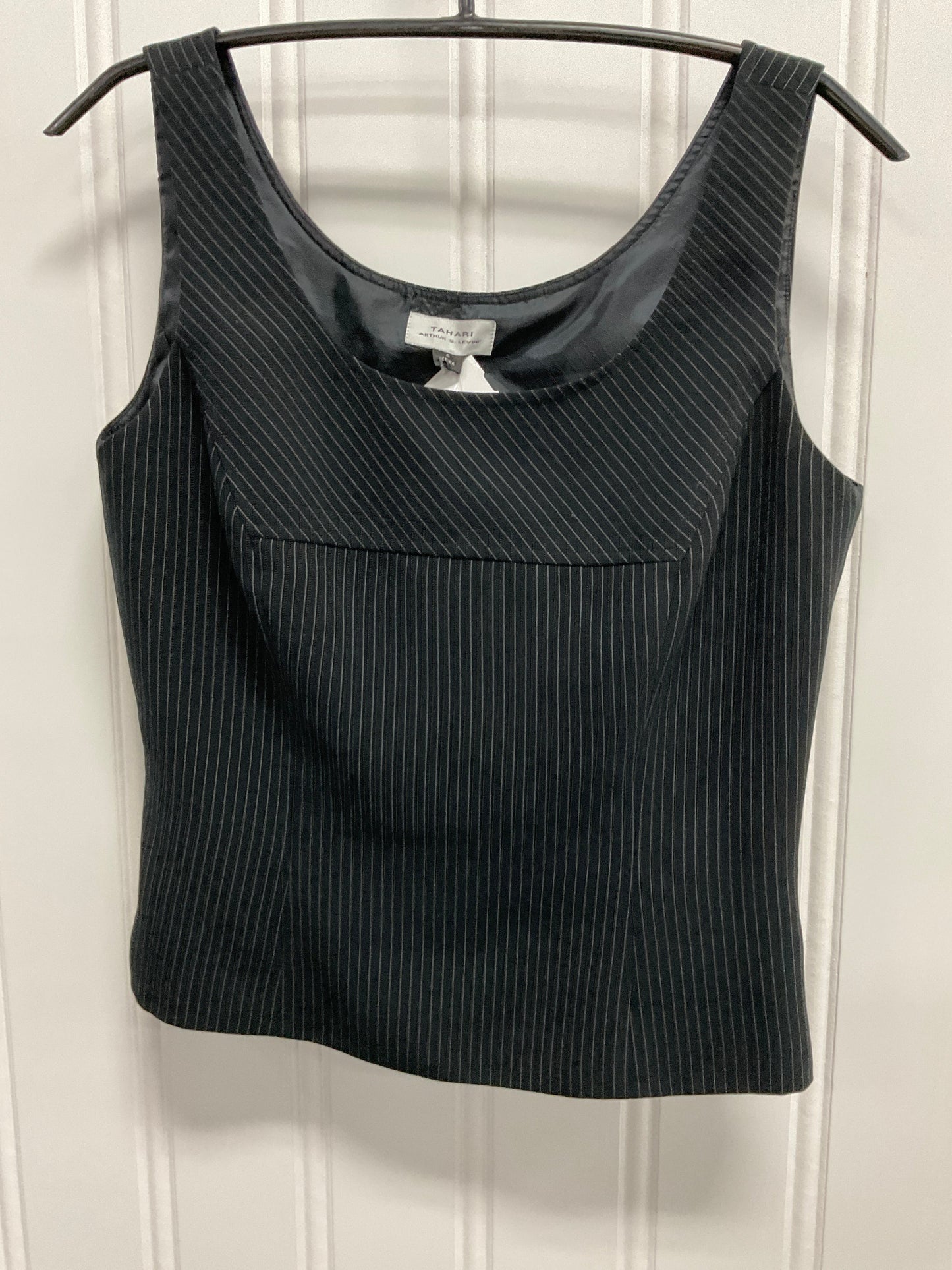 Top Sleeveless By Tahari By Arthur Levine In Striped Pattern, Size: 6