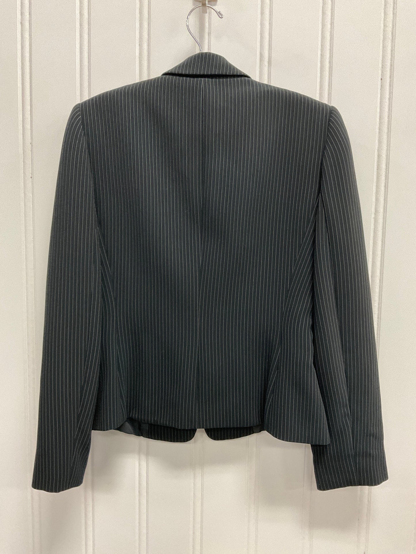 Blazer By Tahari By Arthur Levine In Striped Pattern, Size: 6