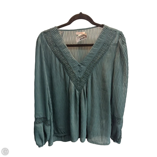 Blouse Long Sleeve By Maurices In Green, Size: S