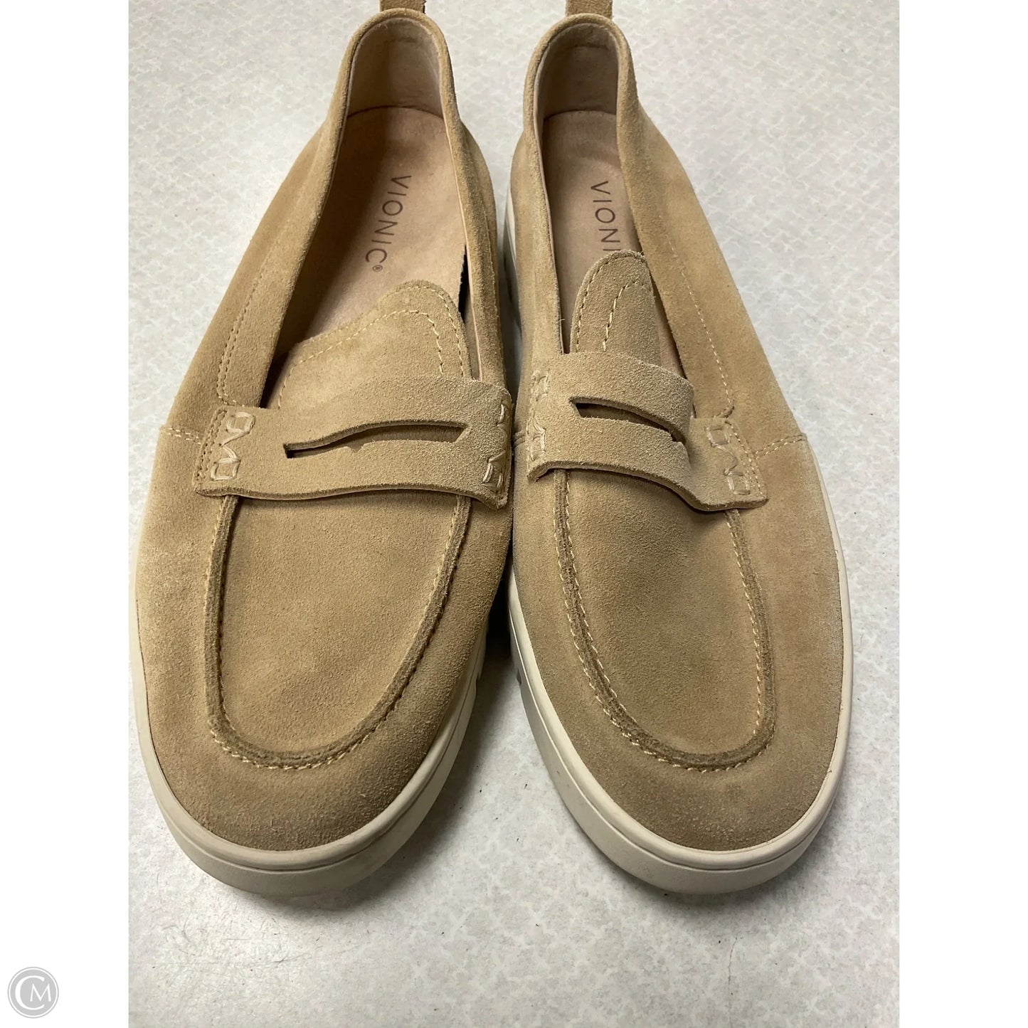 Shoes Flats By Vionic In Beige, Size: 9.5