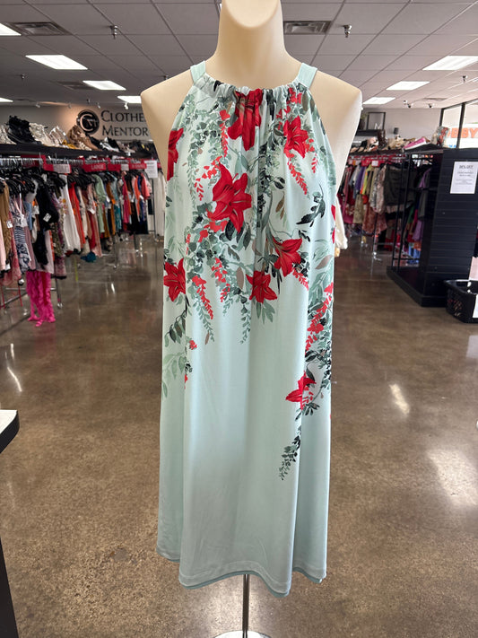 Dress Casual Short By White House Black Market In Green, Size:L