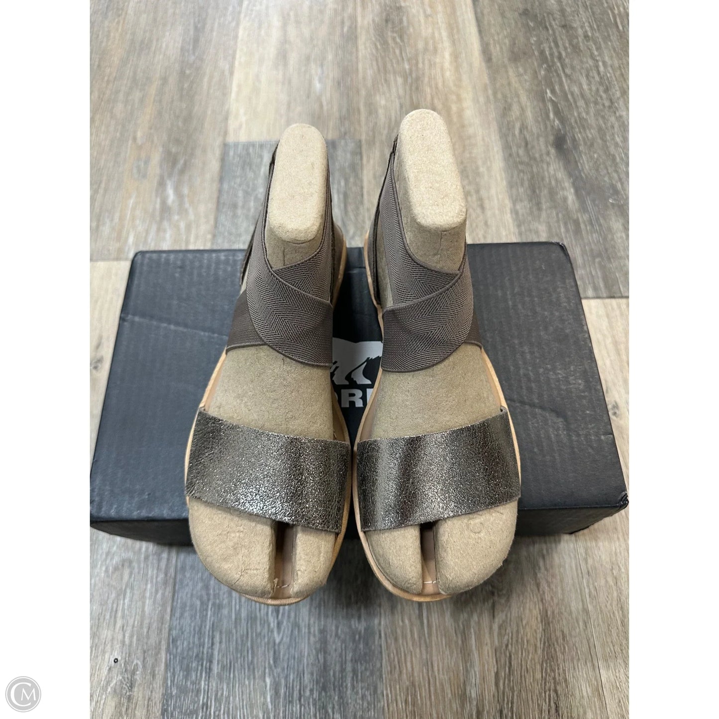 Sandals Flats By Sorel In Silver, Size: 7.5