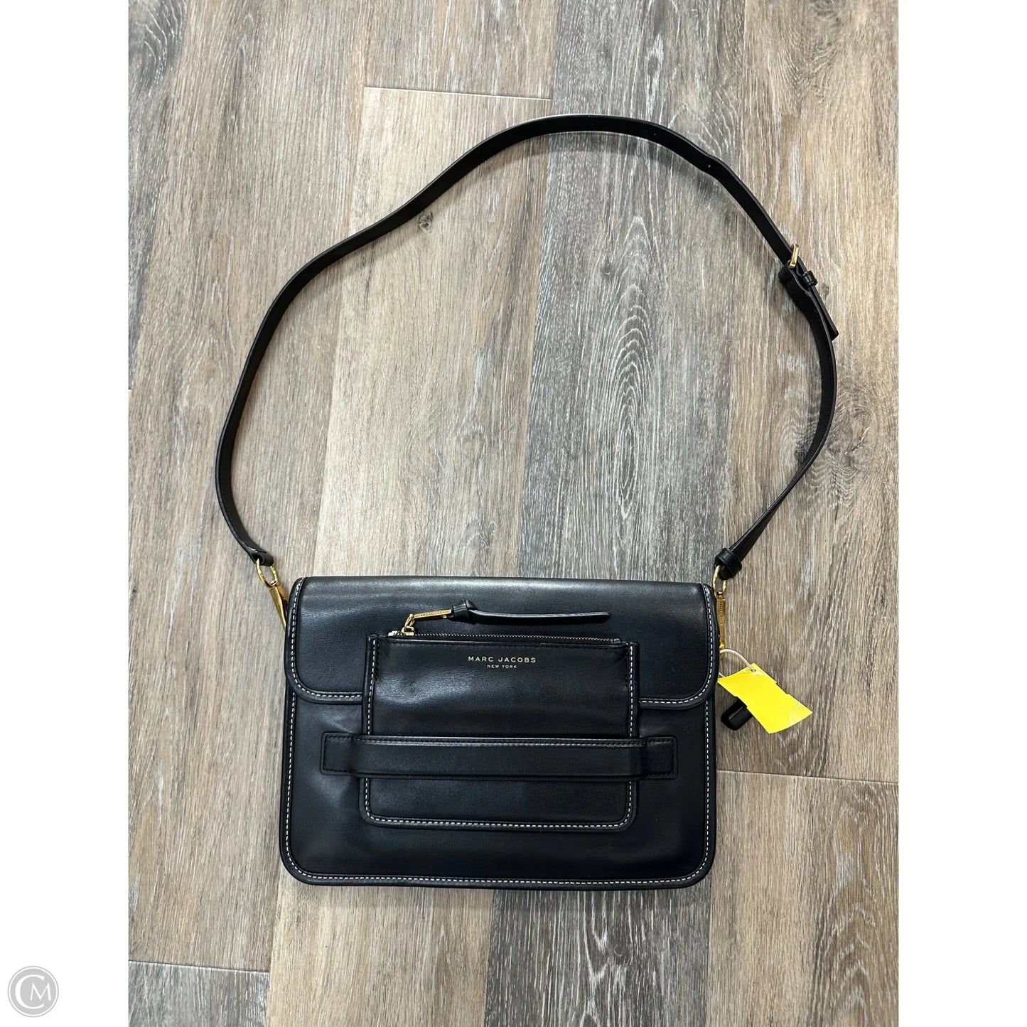 Crossbody Luxury Designer By Marc Jacobs, Size: Medium