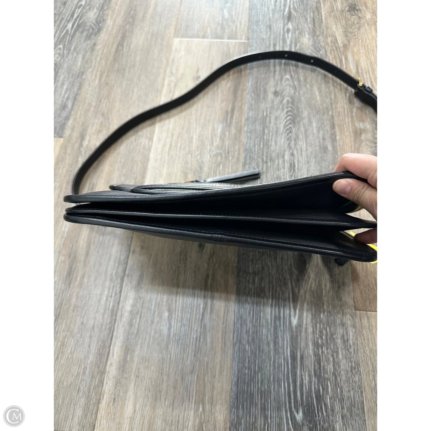 Crossbody Luxury Designer By Marc Jacobs, Size: Medium