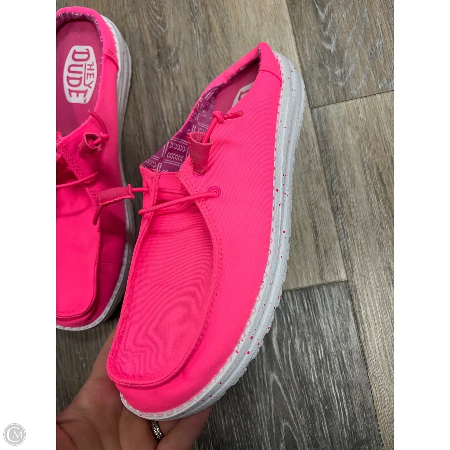 Shoes Flats By Hey Dude In Pink, Size: 9
