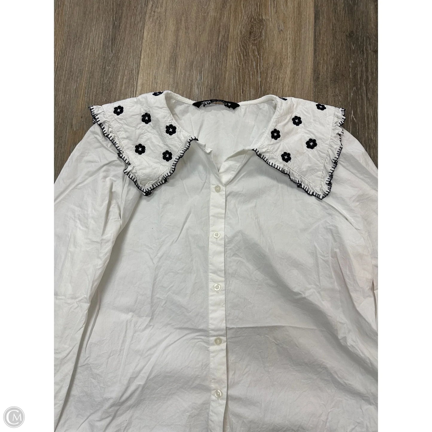 Blouse Long Sleeve By Zara In White, Size: S