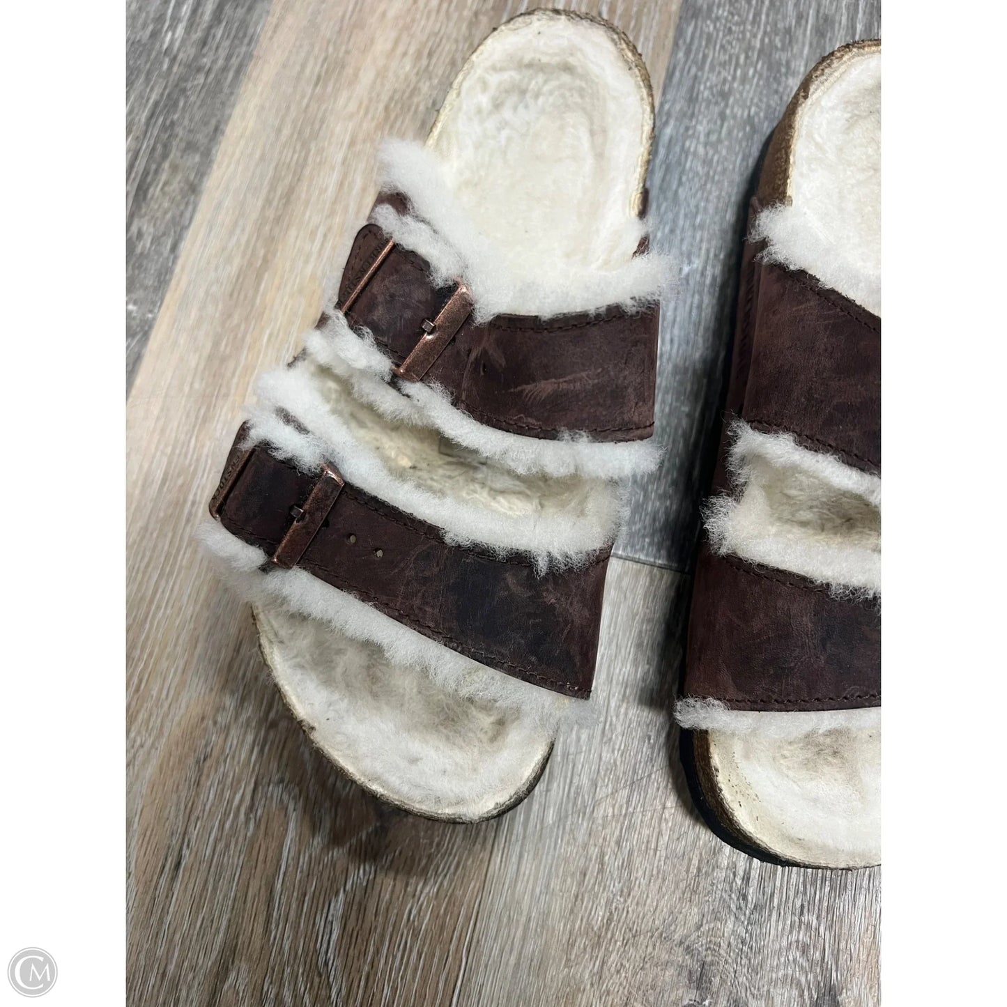 Sandals Flats By Birkenstock In Brown, Size: 5