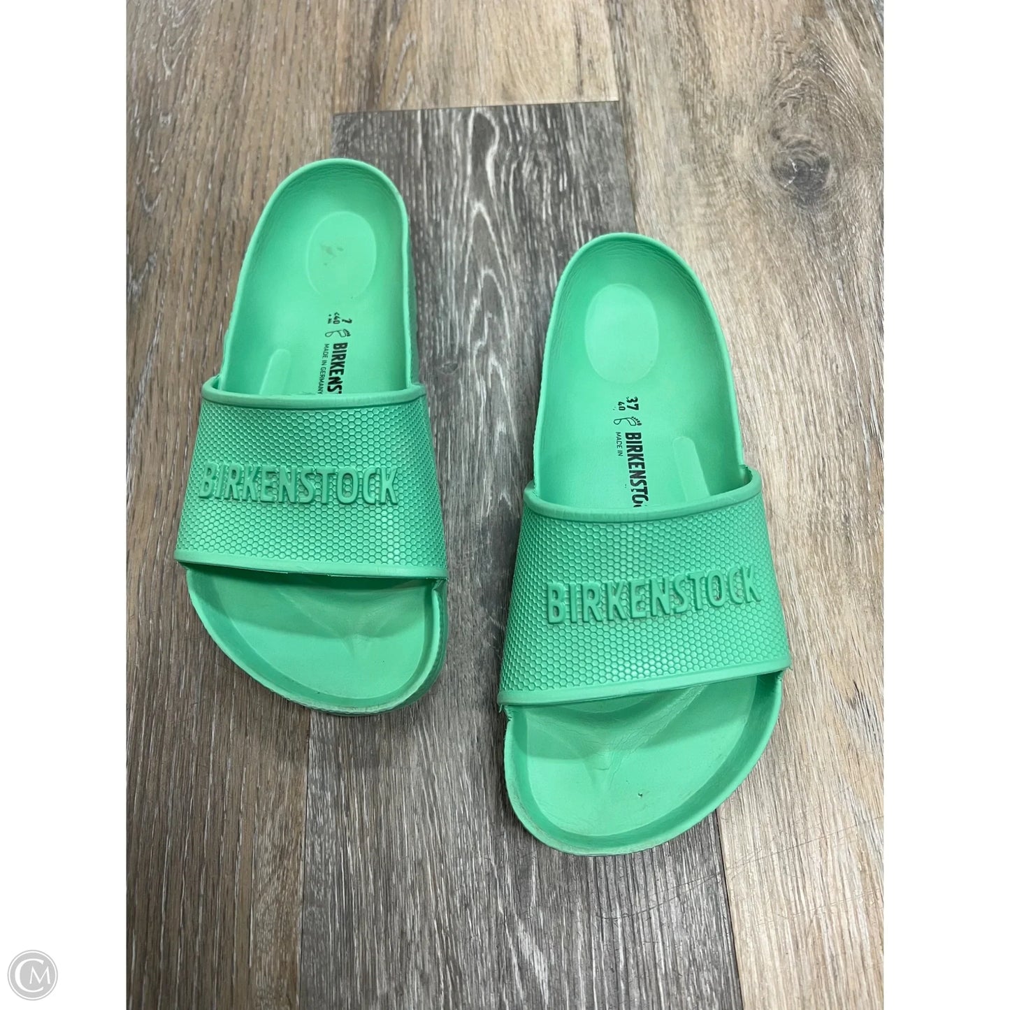 Sandals Flats By Birkenstock In Green, Size: 7