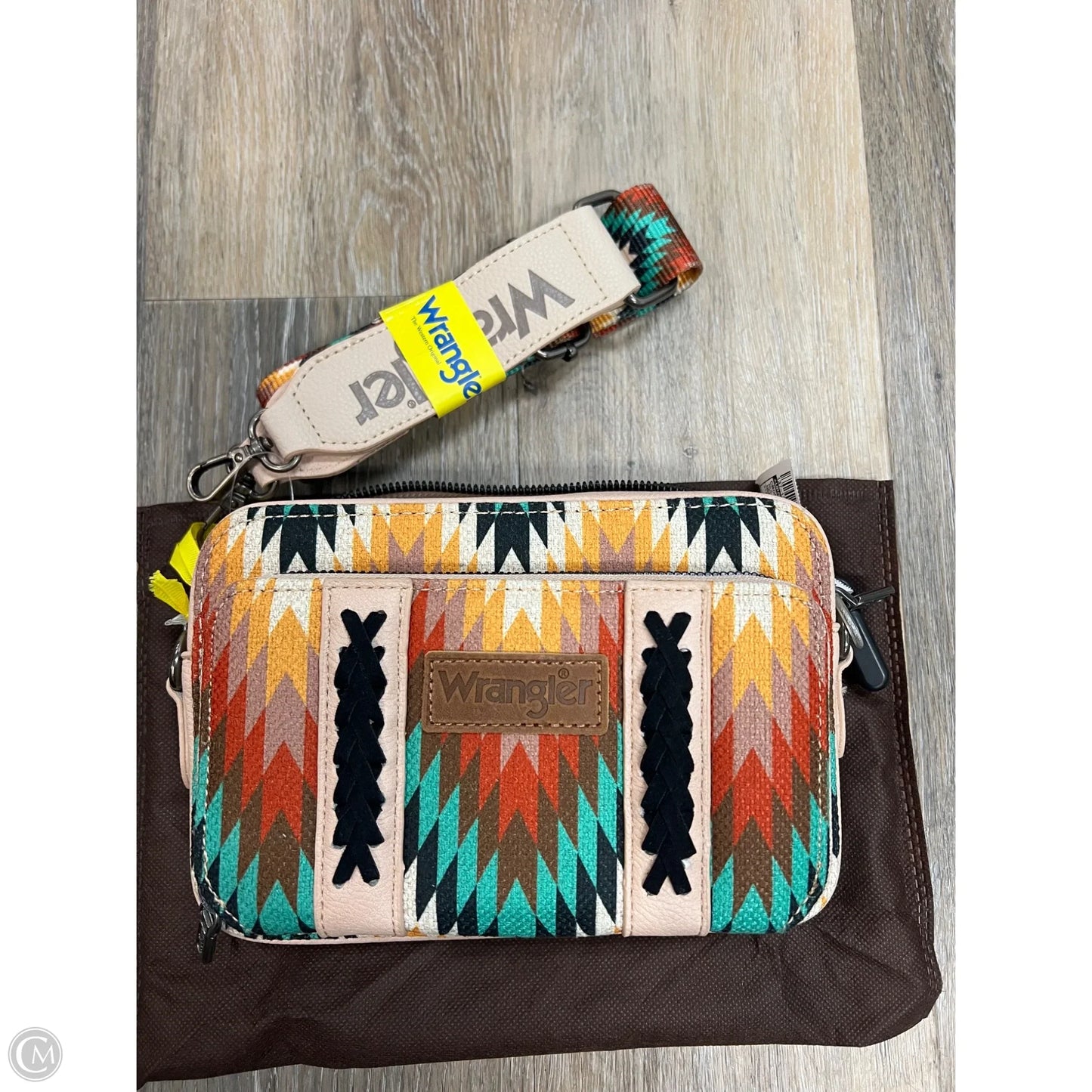 -Crossbody By Wrangler, Size: Small