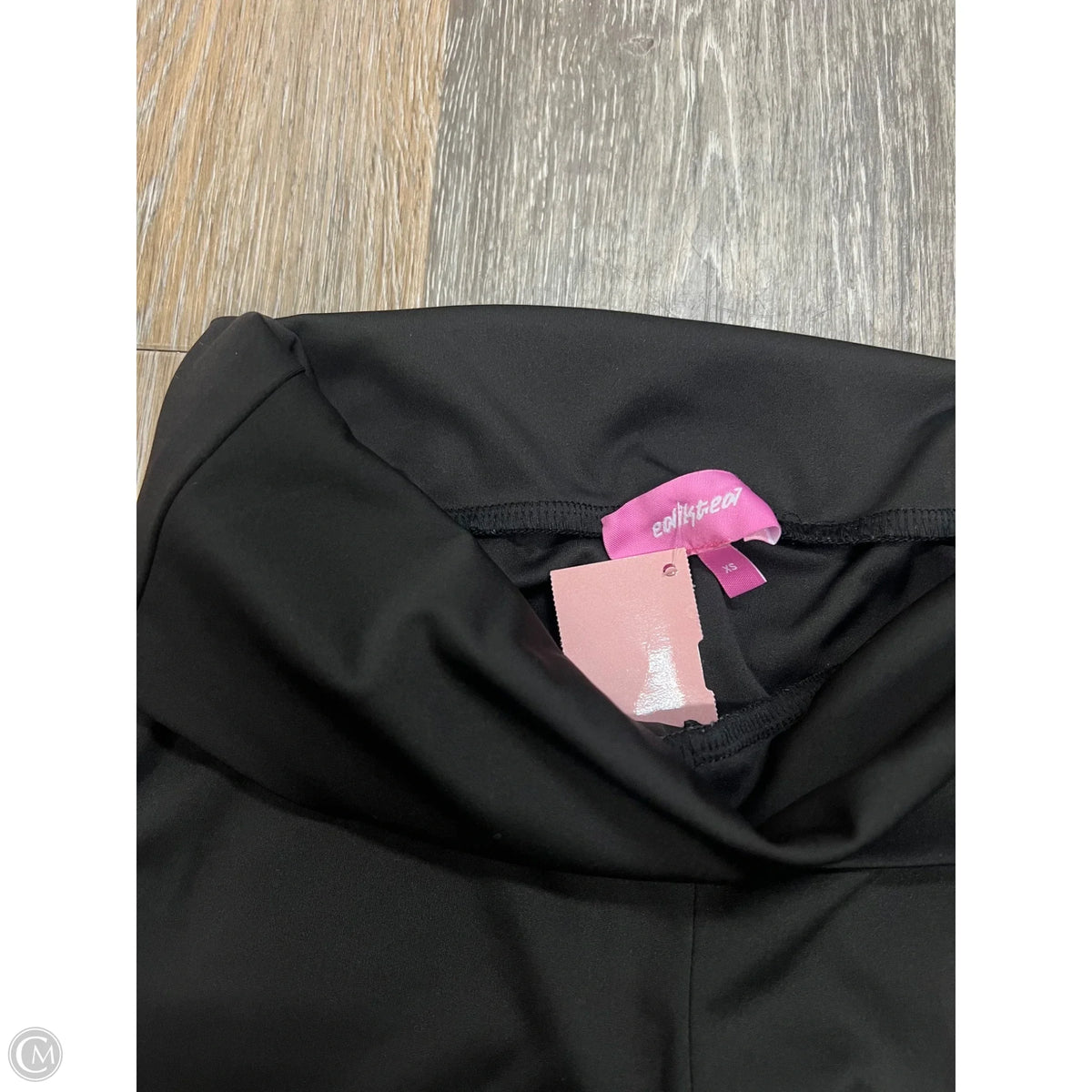 Capris By Edikted In Black, Size: Xs
