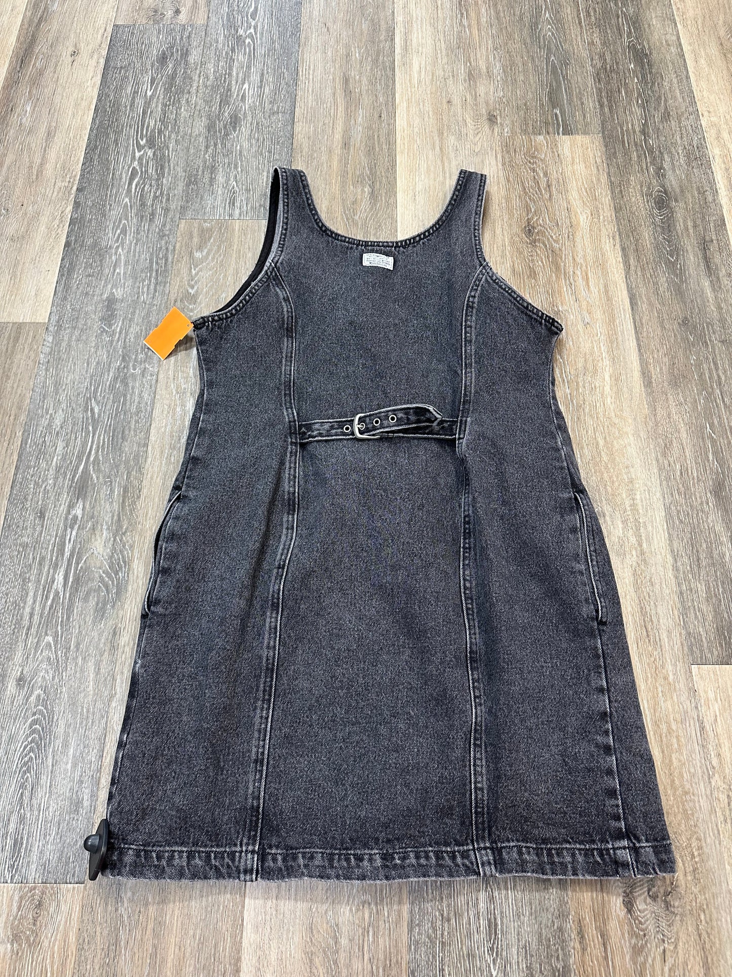 Dress Casual Short By Levis In Black Denim, Size: L