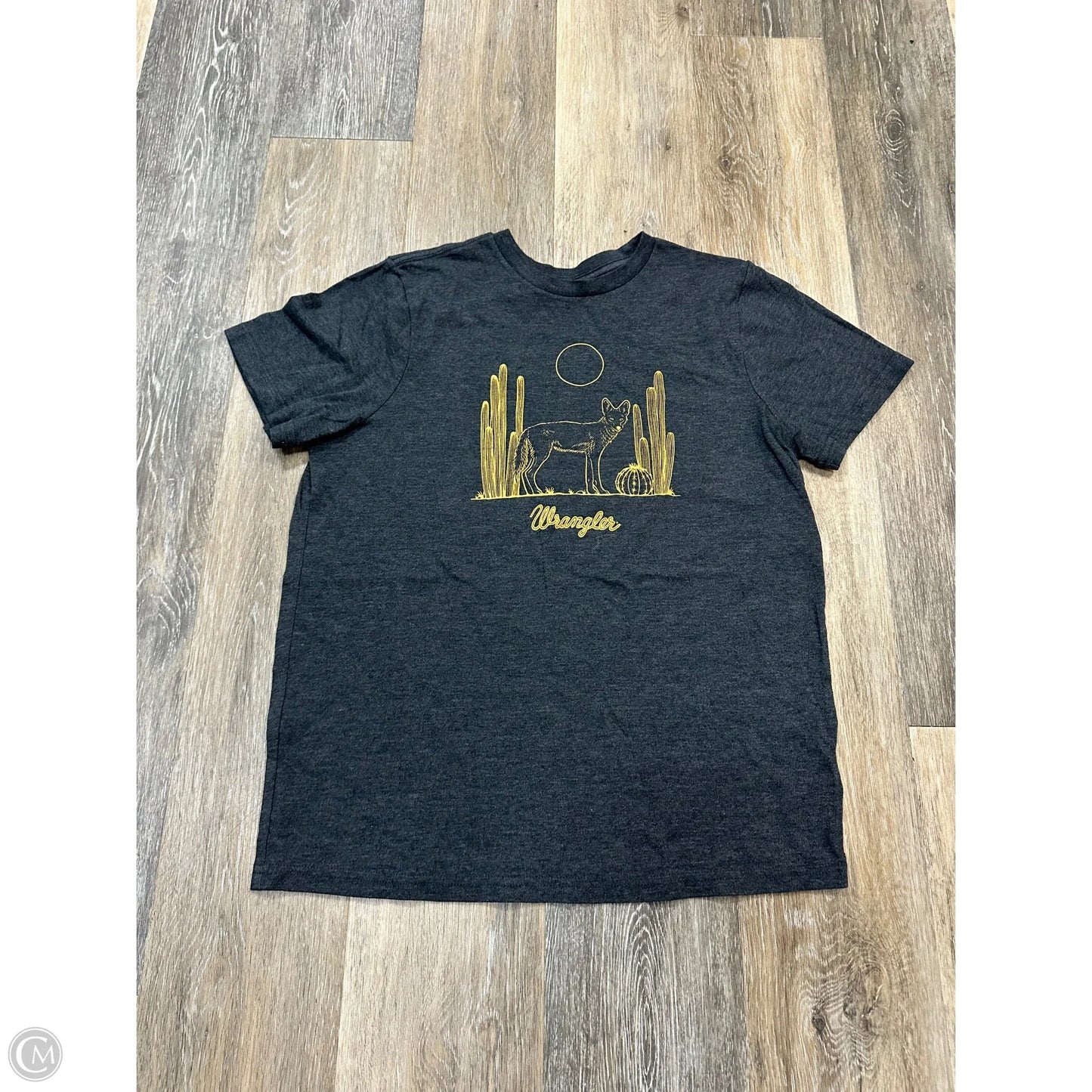 Top Short Sleeve By Wrangler In Grey, Size: M