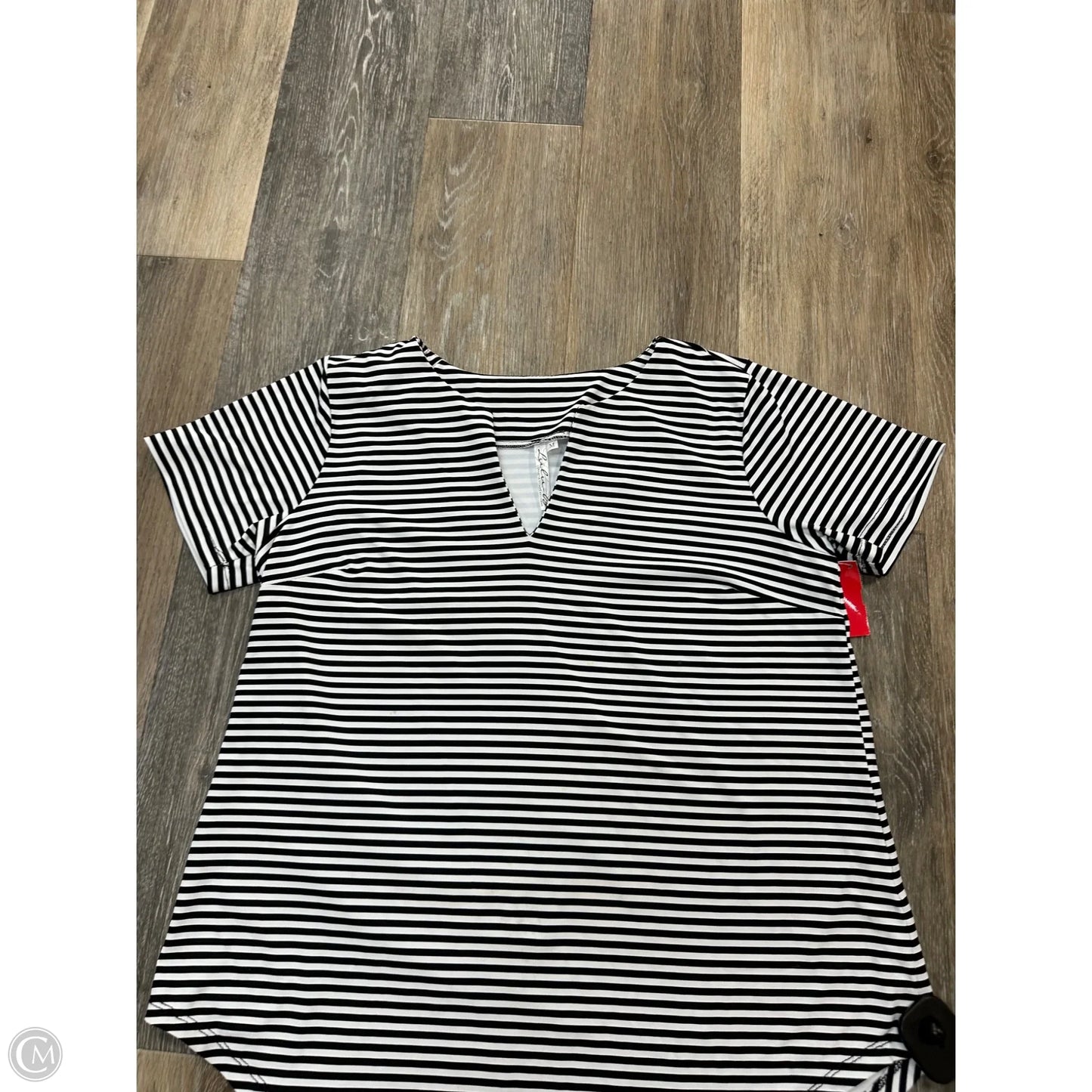 Athletic Top Short Sleeve By Lulu B In Striped Pattern, Size: M