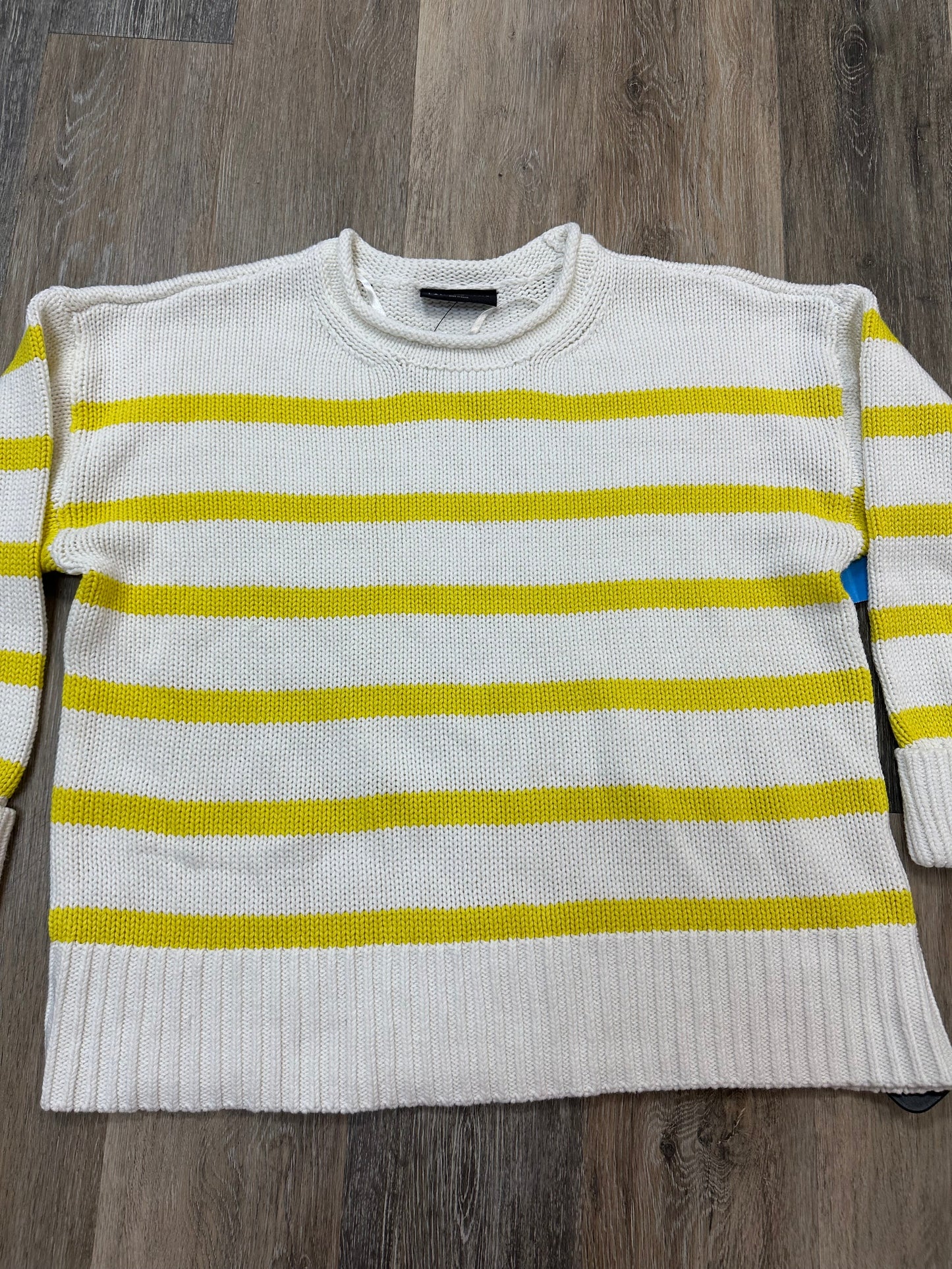 Sweater By Lane Bryant In White & Yellow, Size: 2x