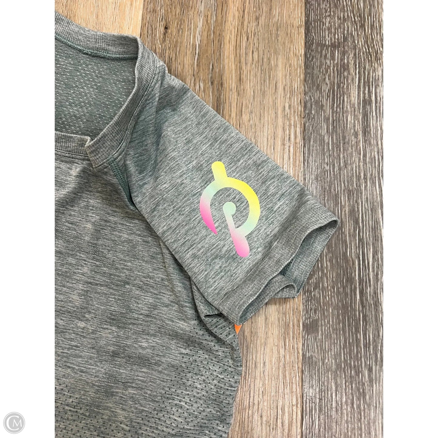 Athletic Top Short Sleeve By Lululemon x Peloton In Green, Size: 6