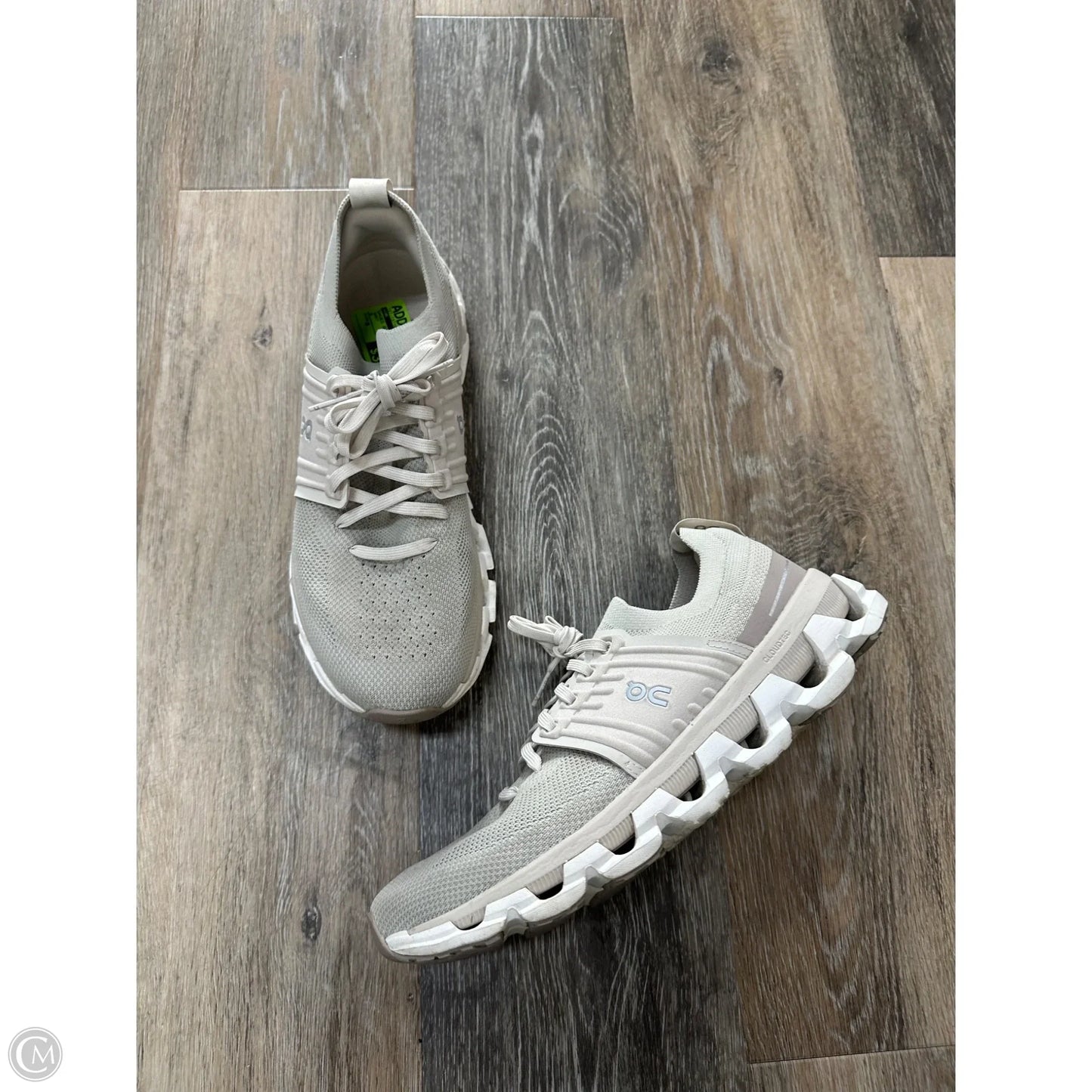 Shoes Athletic By On In Grey, Size: 9