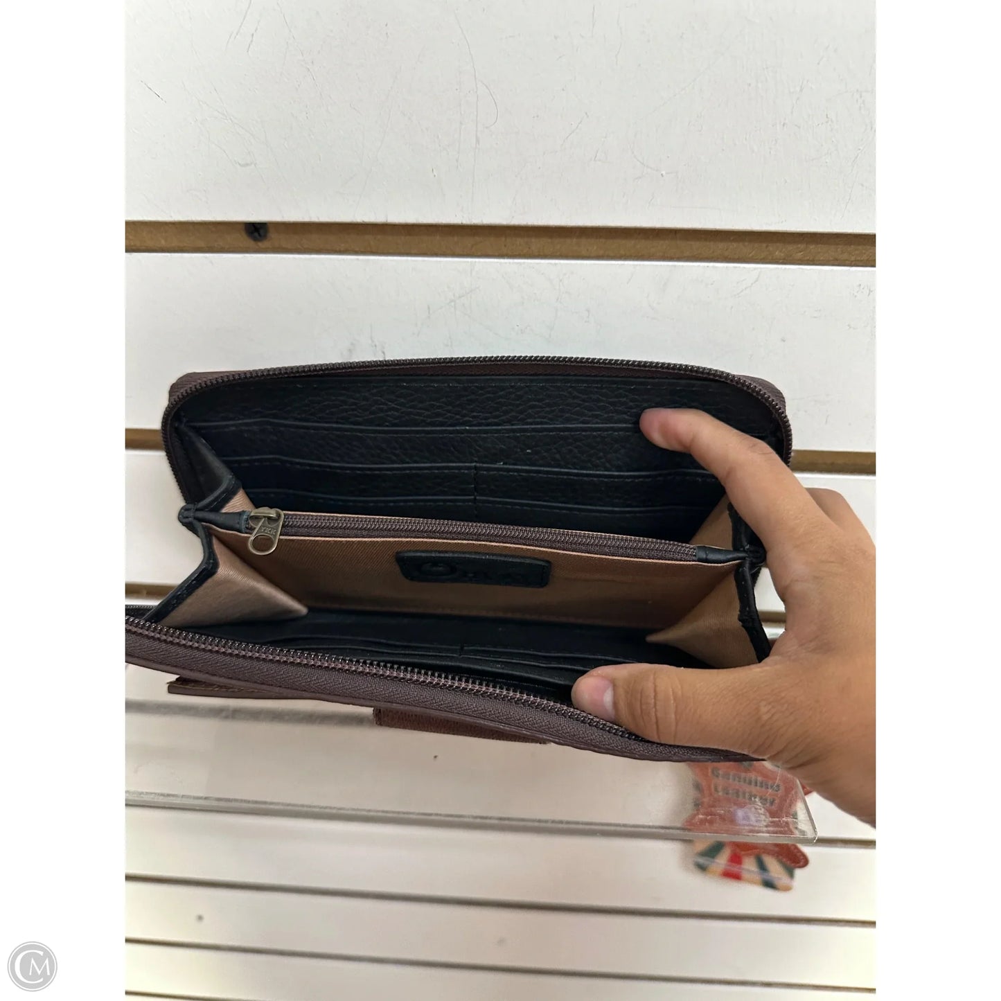 Wallet Leather By O’hlay, Size: Medium