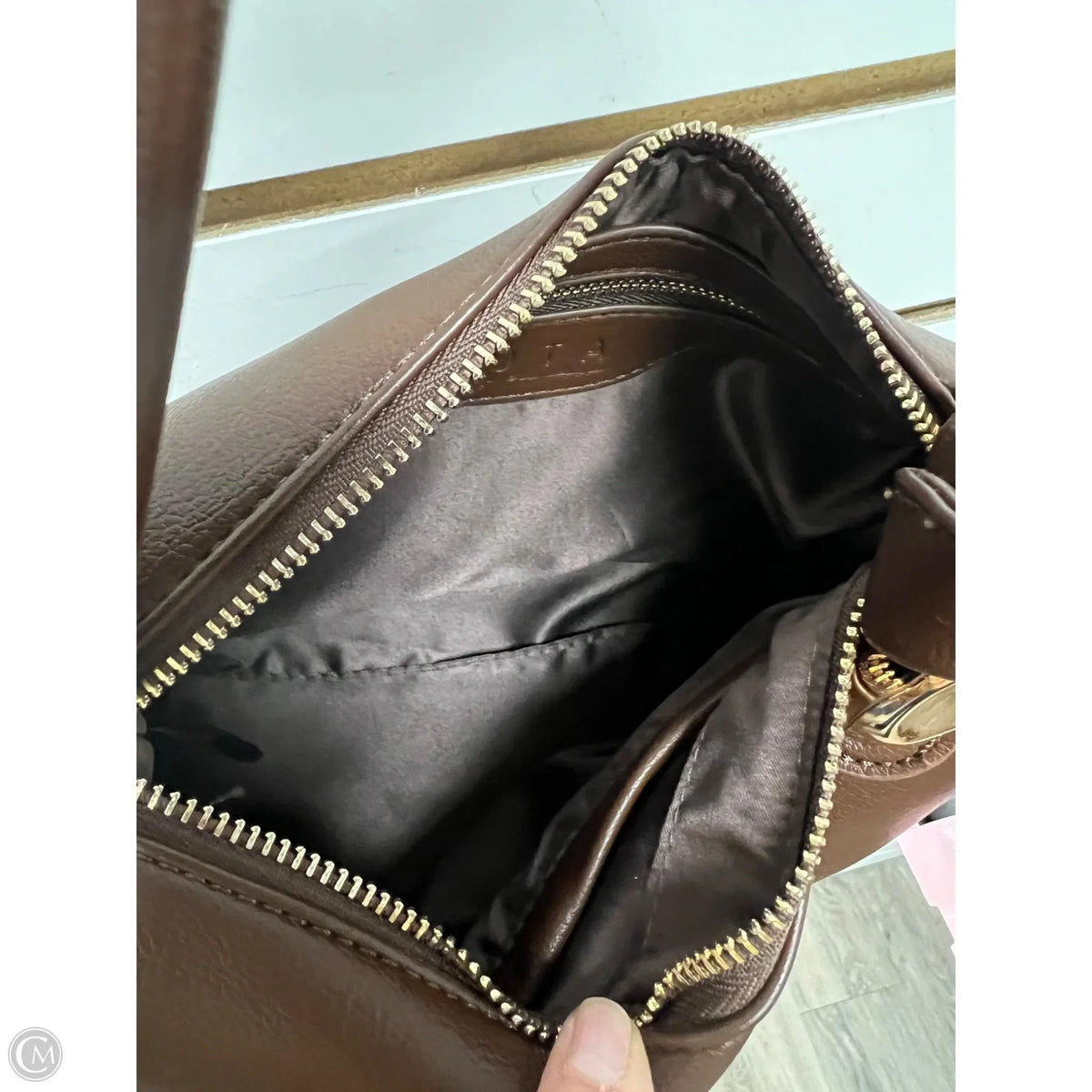 Handbag By AOTA, Size: Small