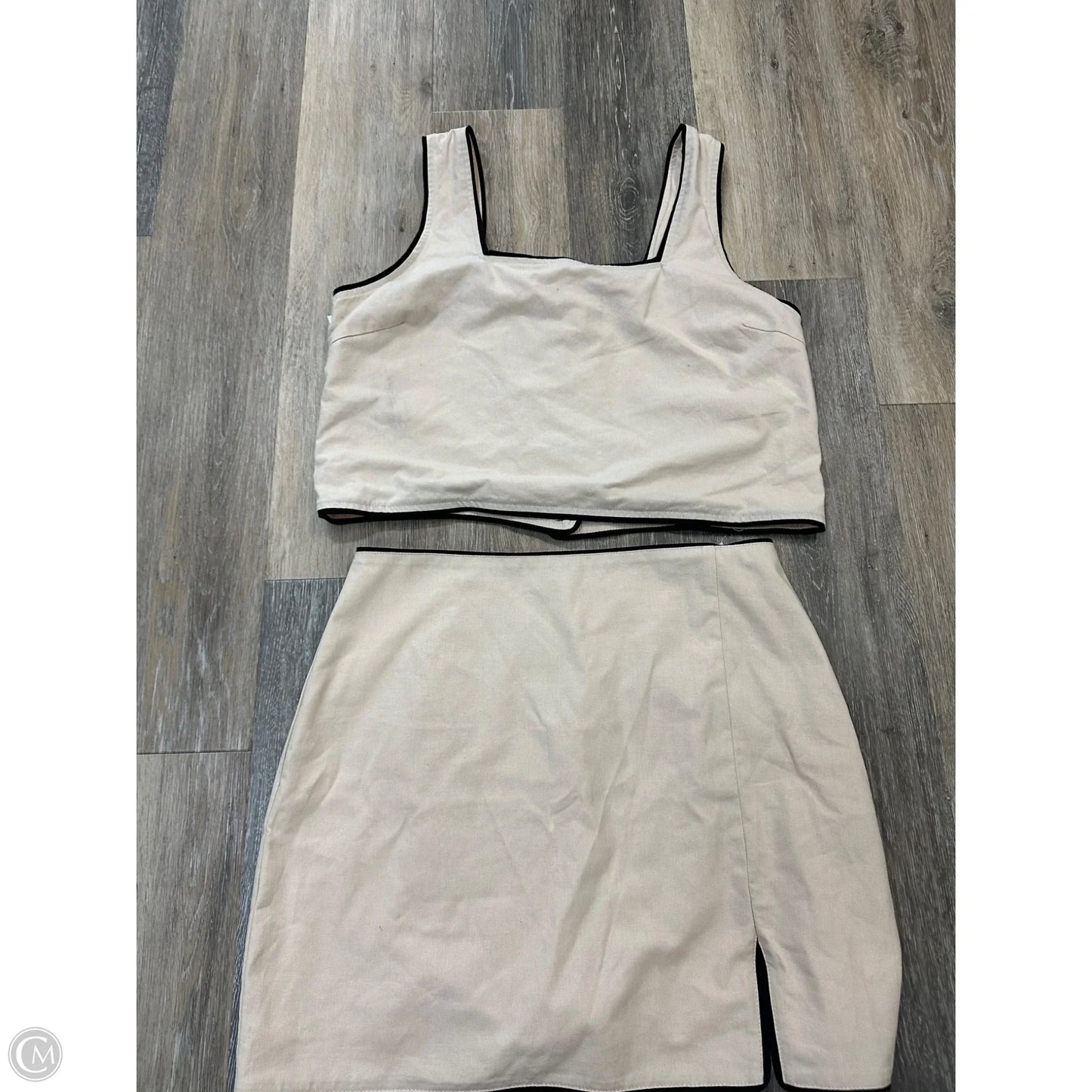 Skirt Set 2pc By Gilli In Tan, Size: L