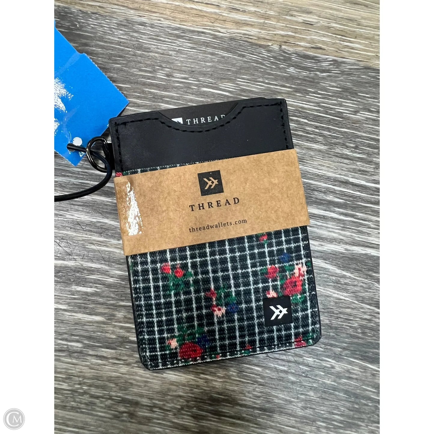 Id/card Holder By Thread, Size: Small