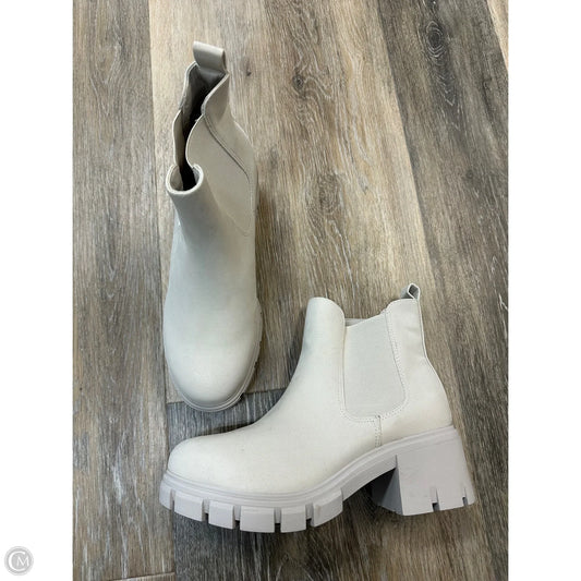 Boots Ankle Heels By Mia In Grey, Size: 8.5