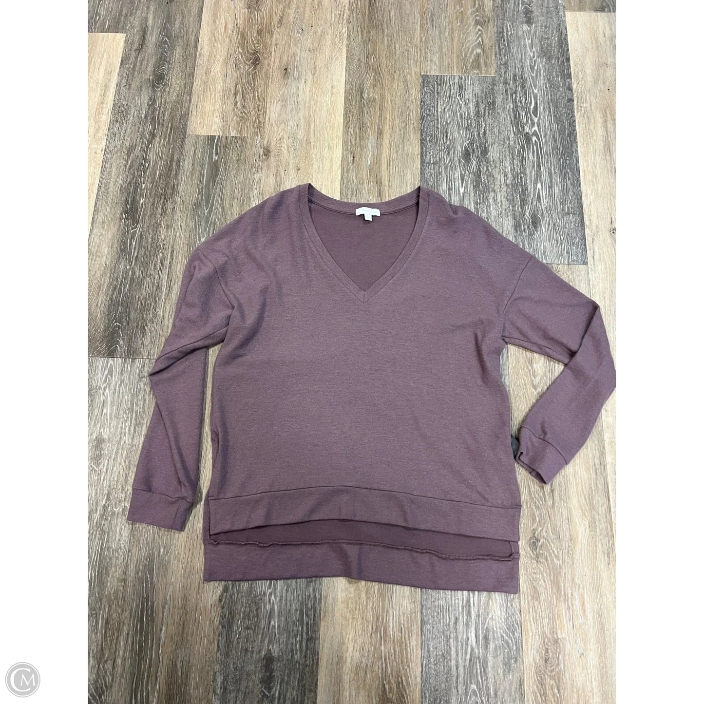 Athletic Top Long Sleeve Collar By Beyond Yoga In Purple, Size: S