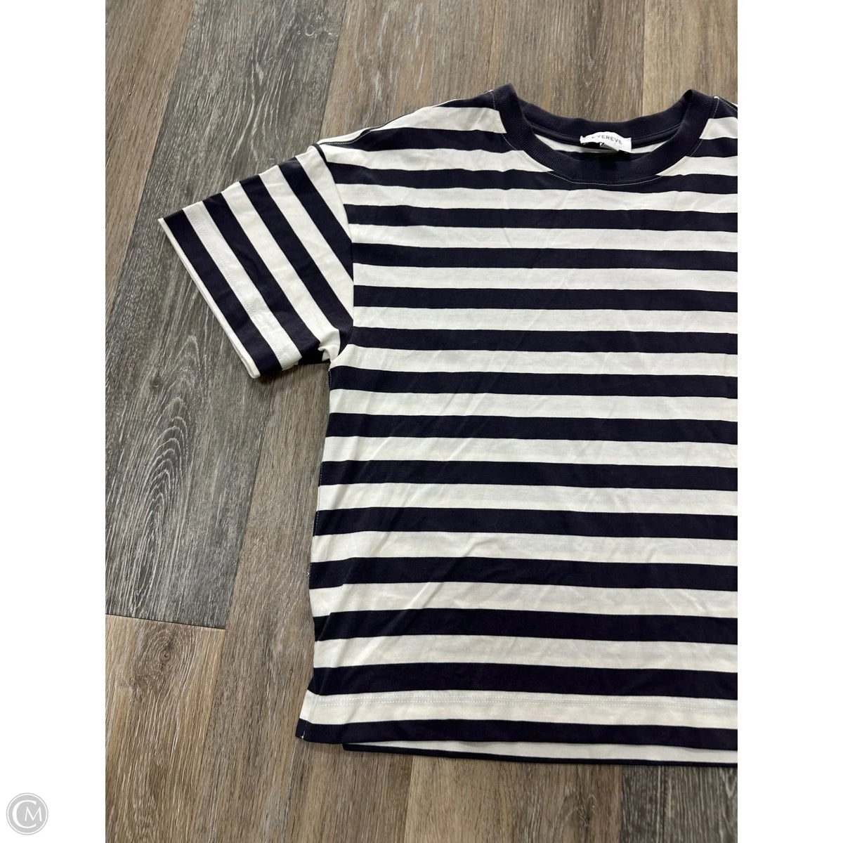 Top Short Sleeve By Evereve In Striped Pattern, Size: S