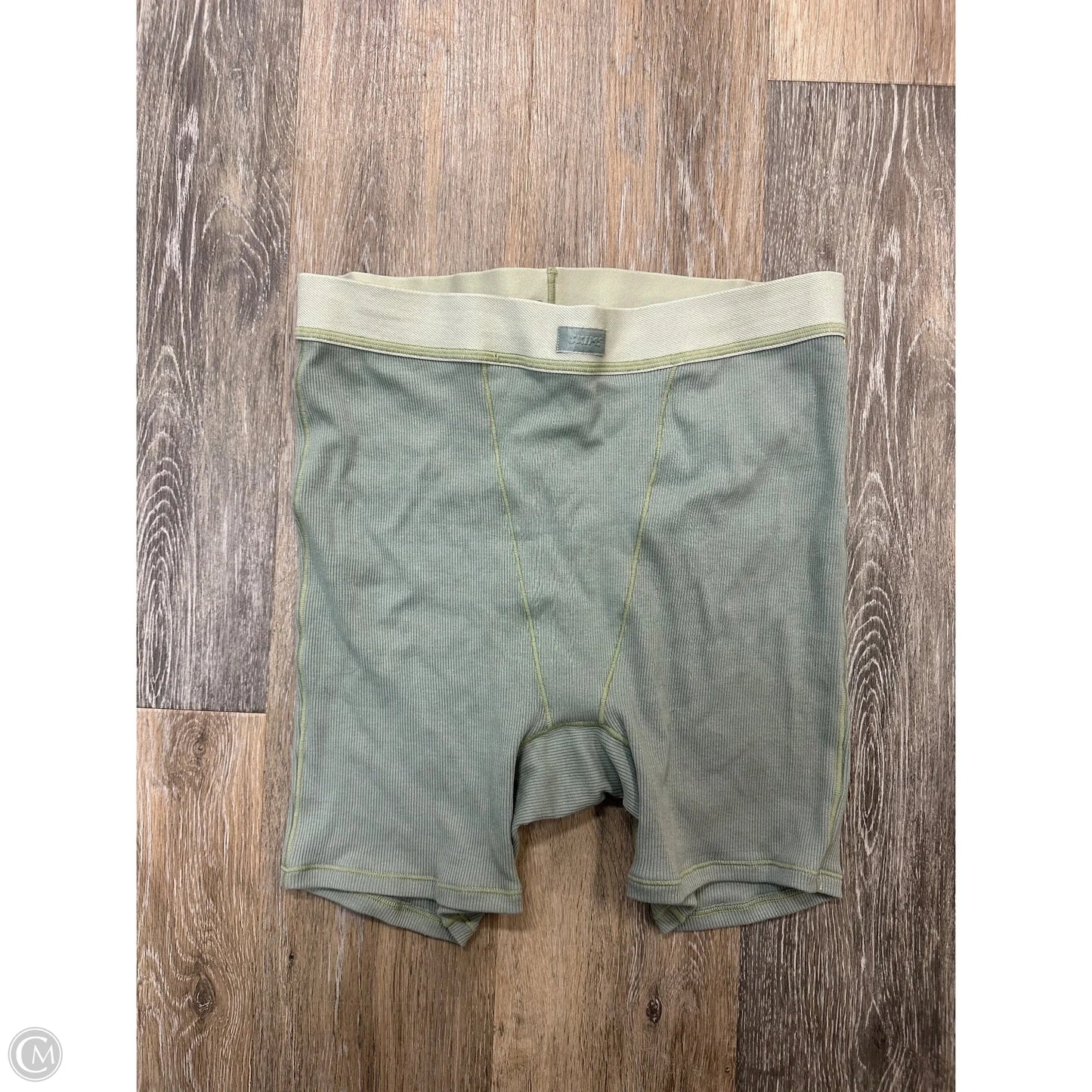 Shorts By Skims In Green, Size: L