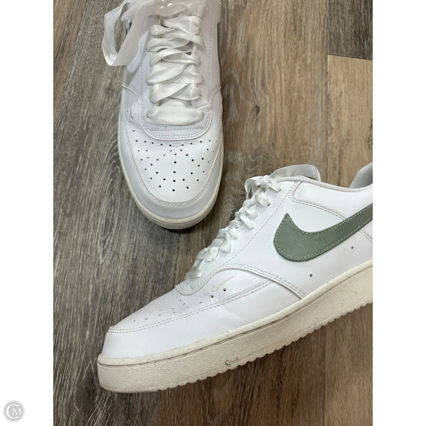 Shoes Athletic By Nike In White, Size: 12