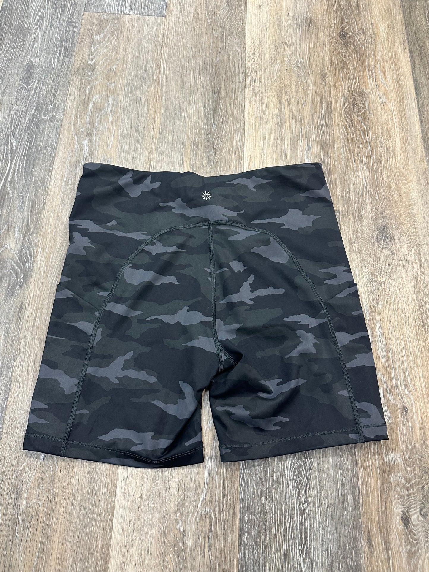 Camouflage Print Athletic Shorts Athleta, Size L