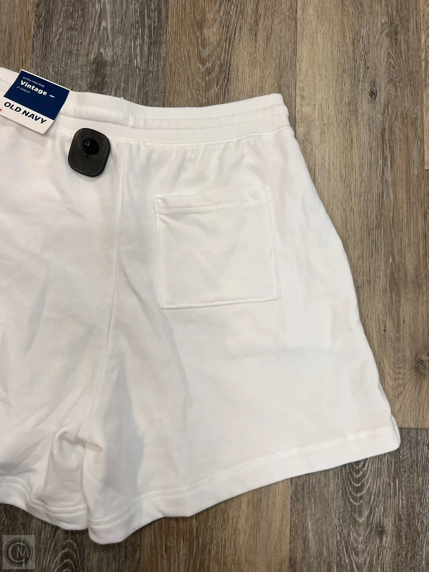 Athletic Shorts By Old Navy In White, Size: S