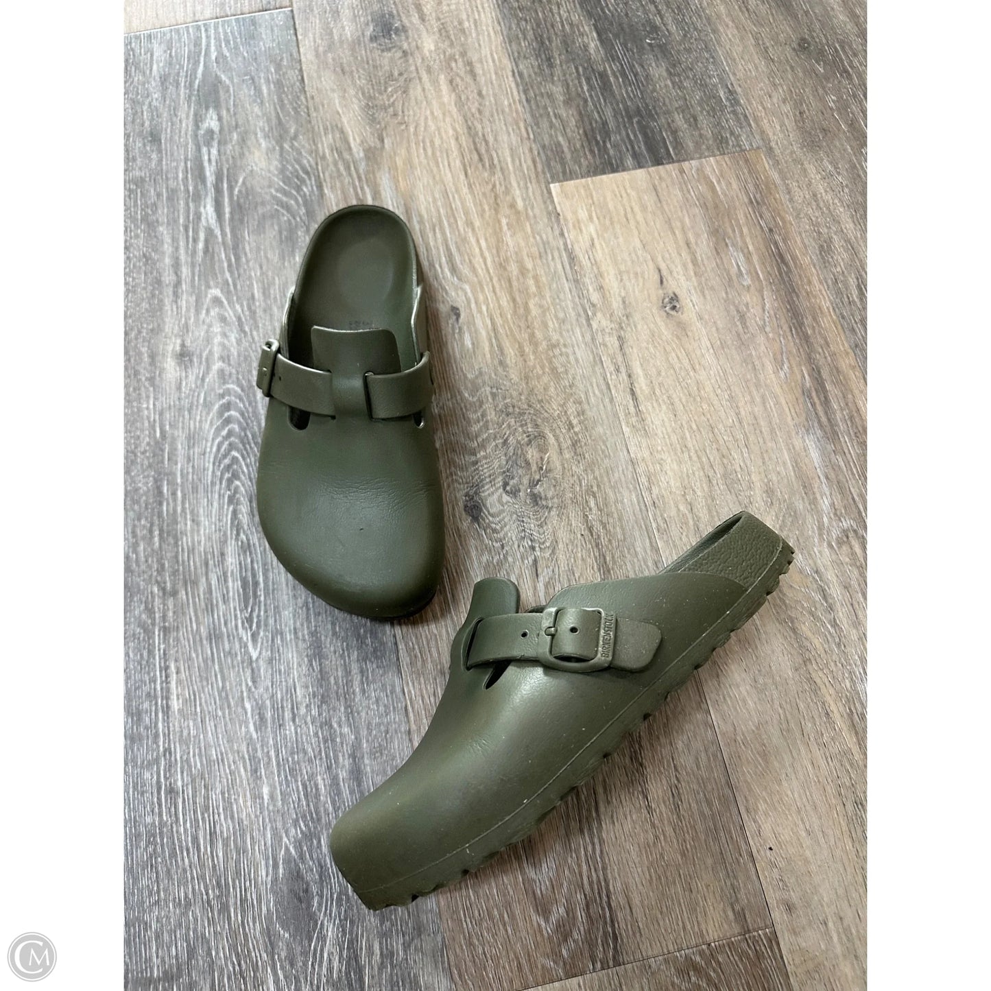 Shoes Flats By Birkenstock In Green, Size: 6.5