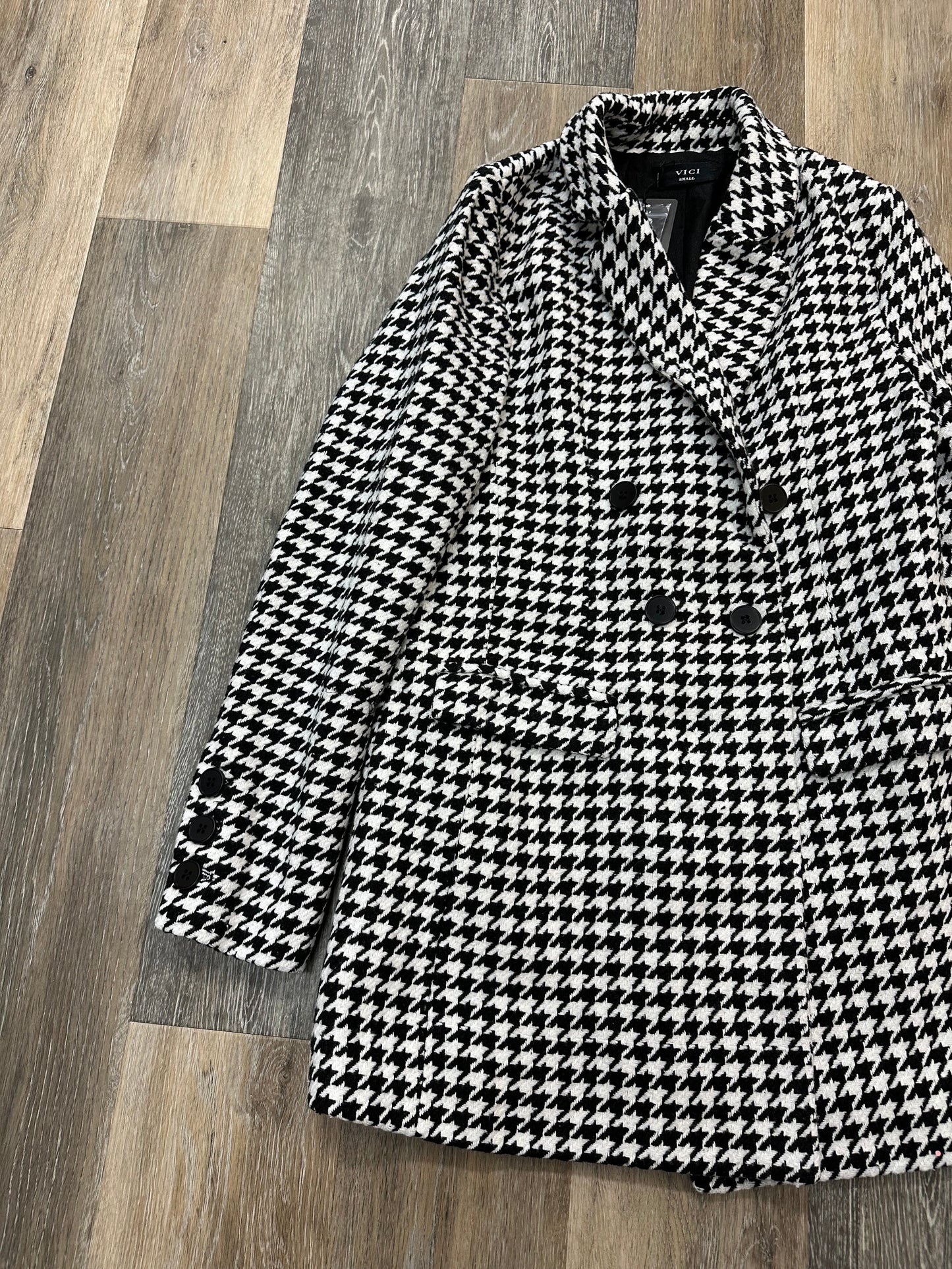 Coat Peacoat By Vici In Black & White, Size: S