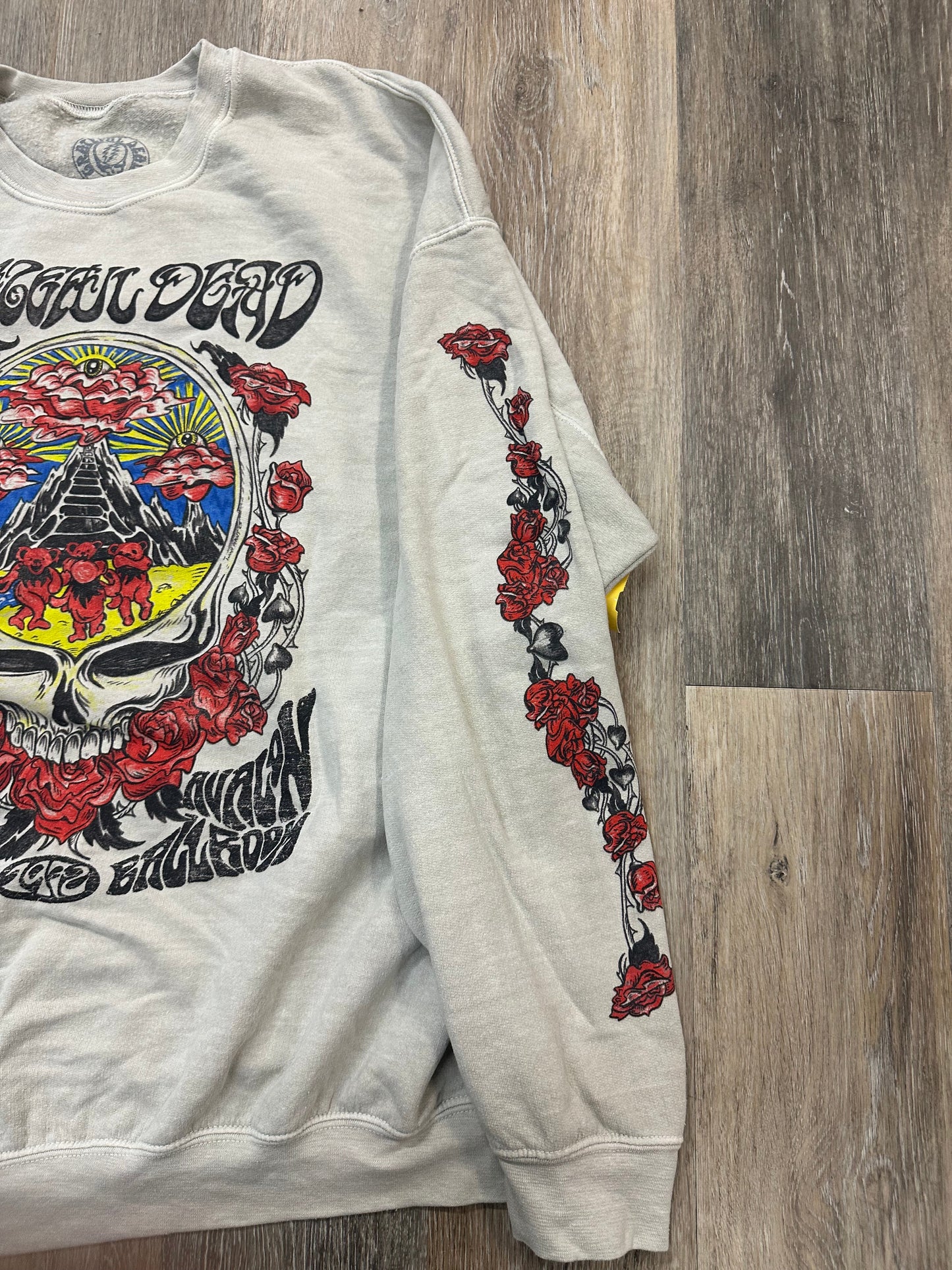 Sweatshirt Crewneck By Grateful Dead In Cream, Size: L