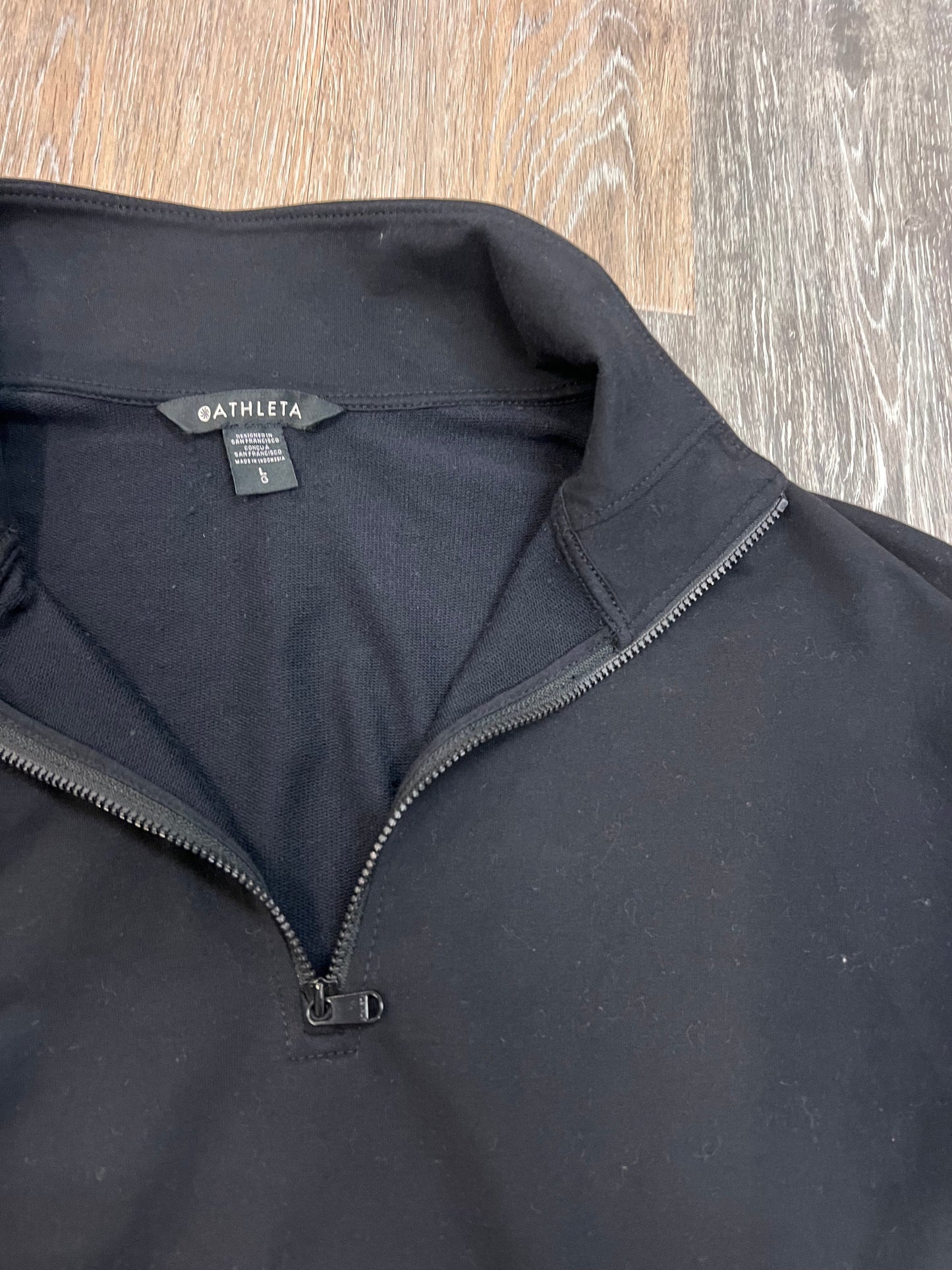 Sweatshirt Collar By Athleta In Black, Size: L