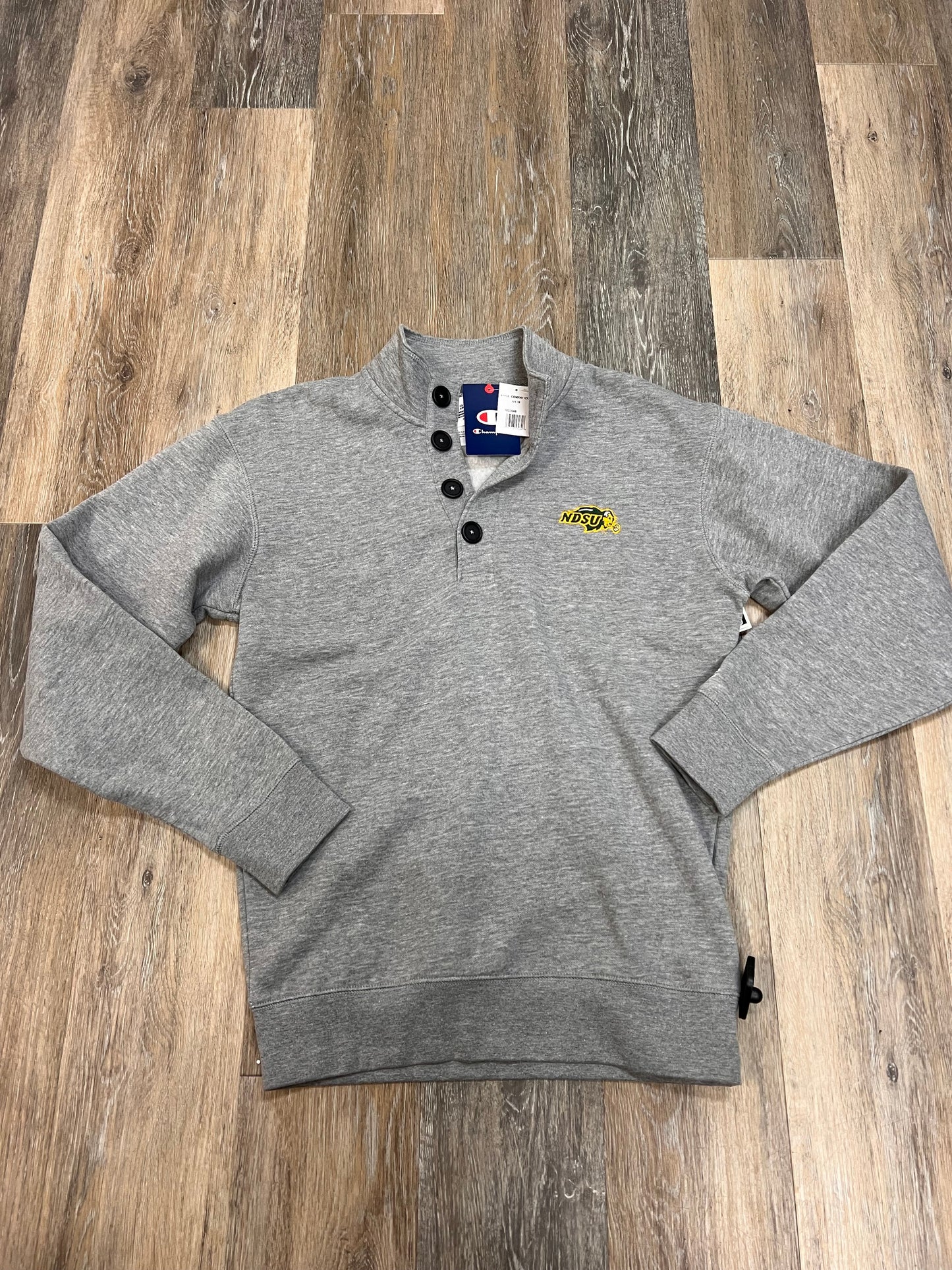 Top Long Sleeve By Champion In Grey, Size: S