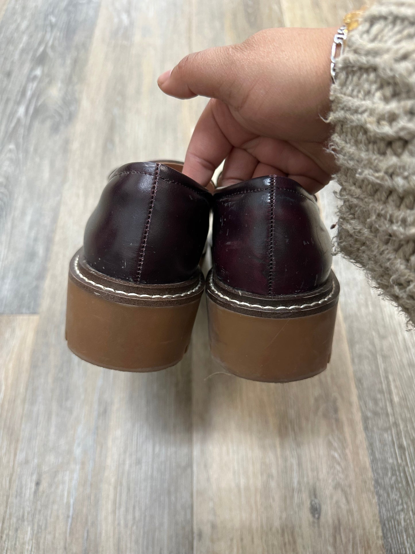 Shoes Flats By Nordstrom In Maroon, Size: 8