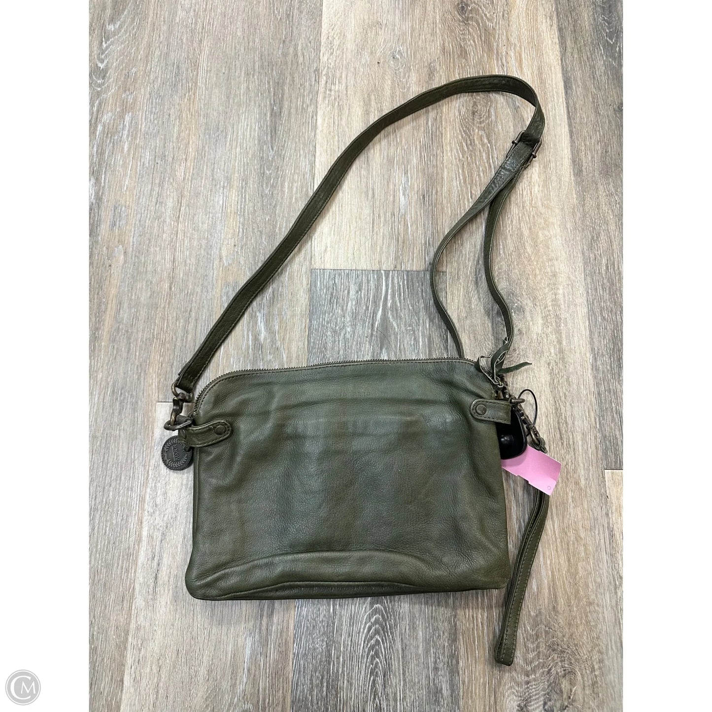 Crossbody Leather By Wanderers, Size: Medium