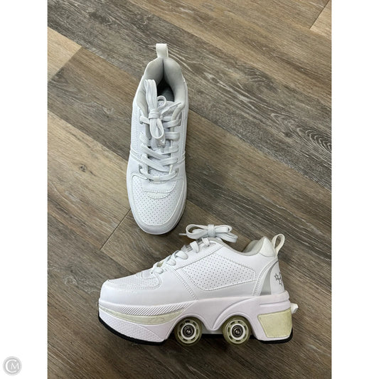 Shoes Athletic By Roller Skate Sneakers In White, Size: 7.5