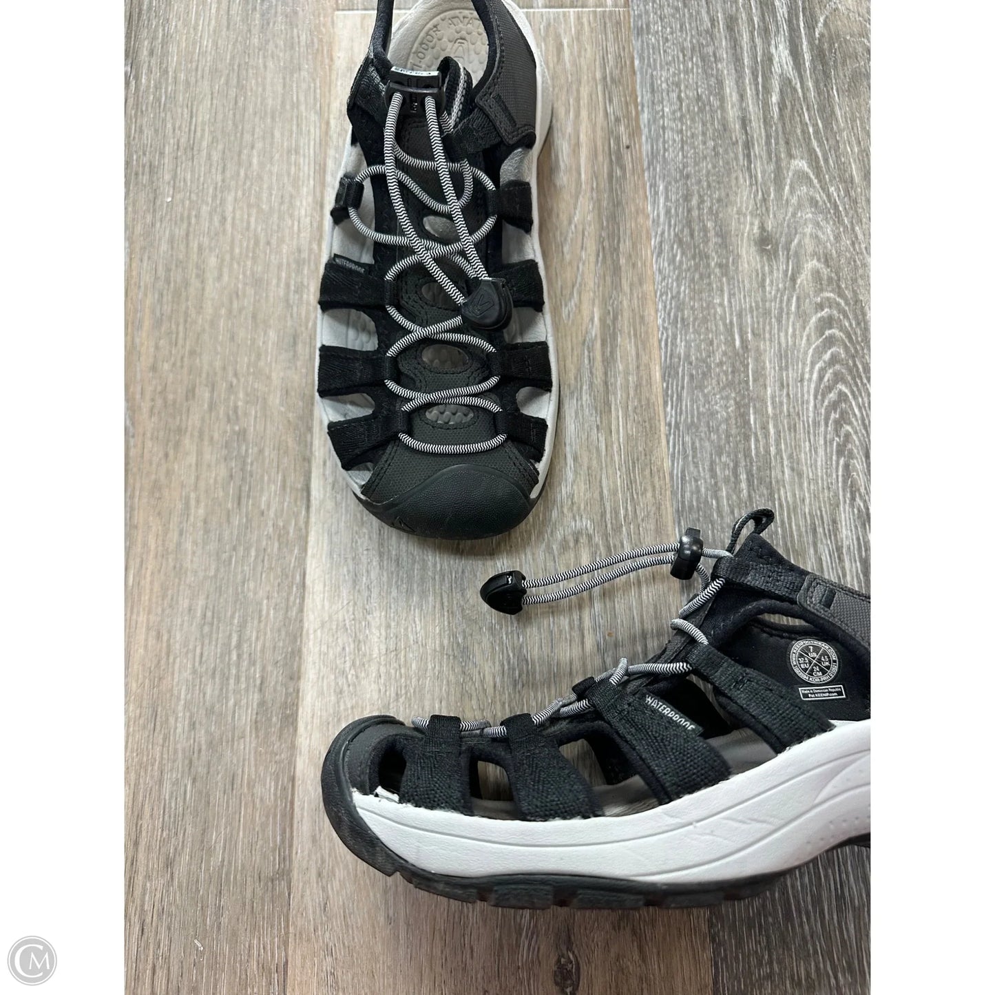 Shoes Athletic By Keen In Black, Size: 7