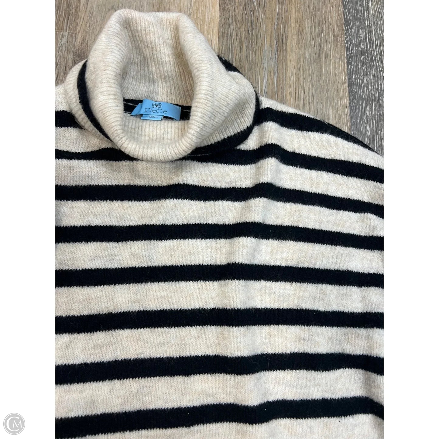 Sweater By Cece In Striped Pattern, Size: M