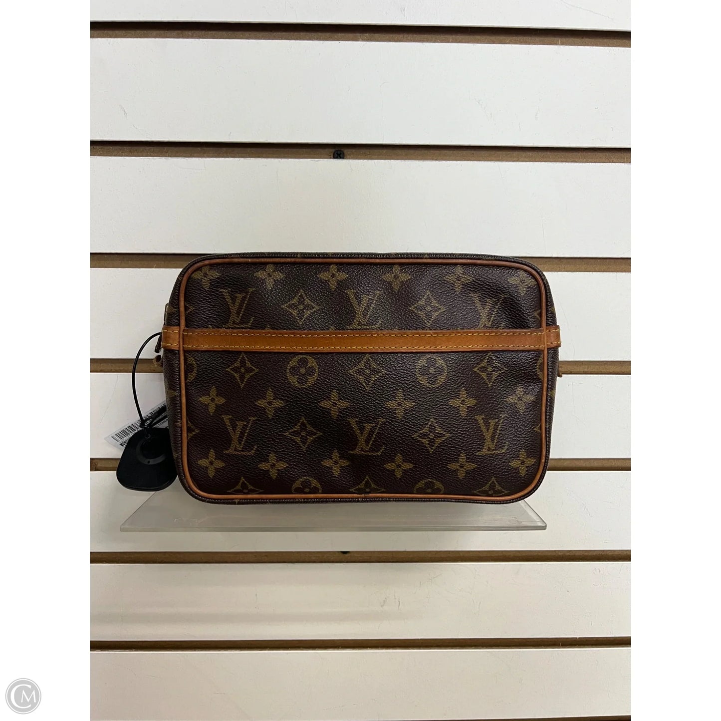 Clutch Luxury Designer By Louis Vuitton, Size: Medium