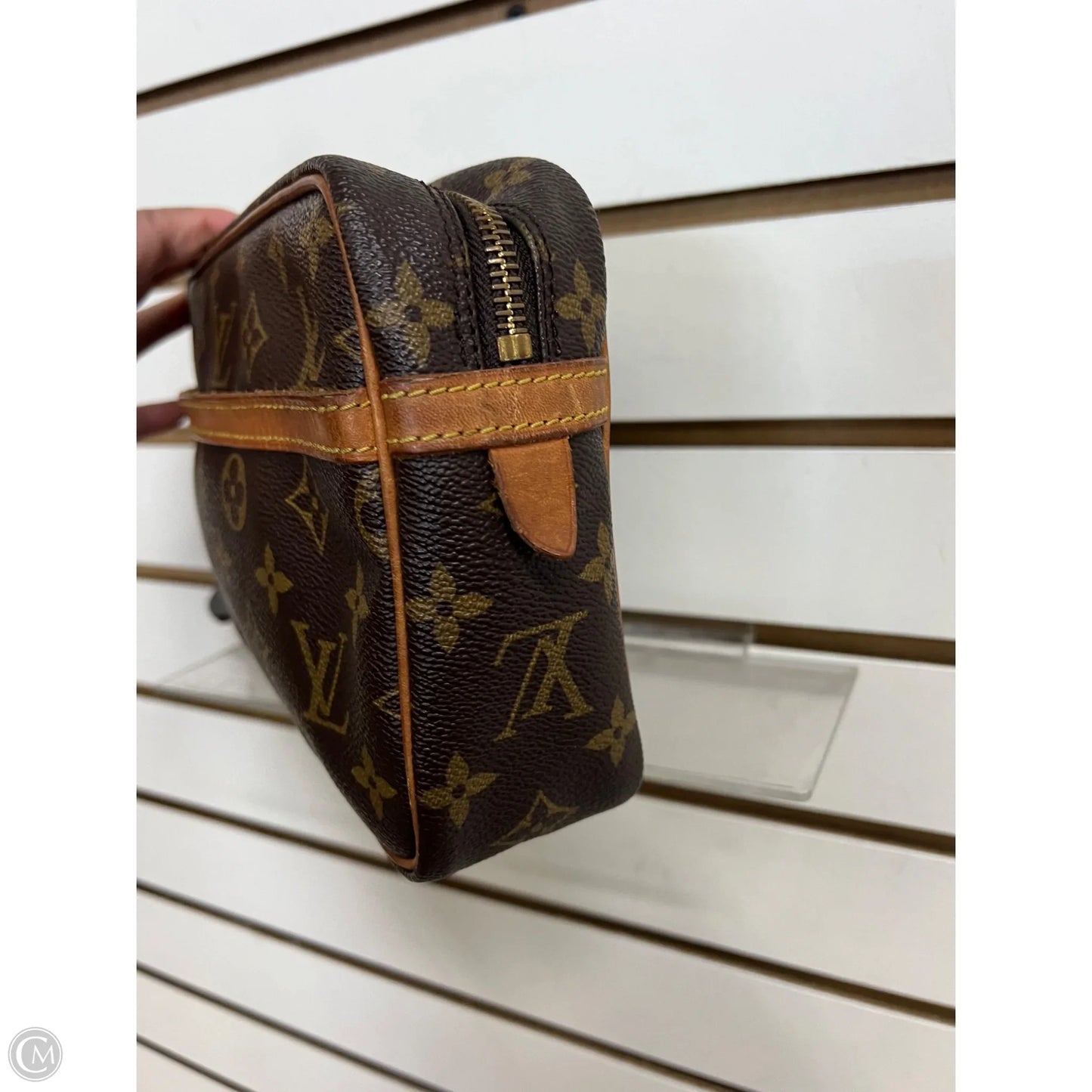 Clutch Luxury Designer By Louis Vuitton, Size: Medium