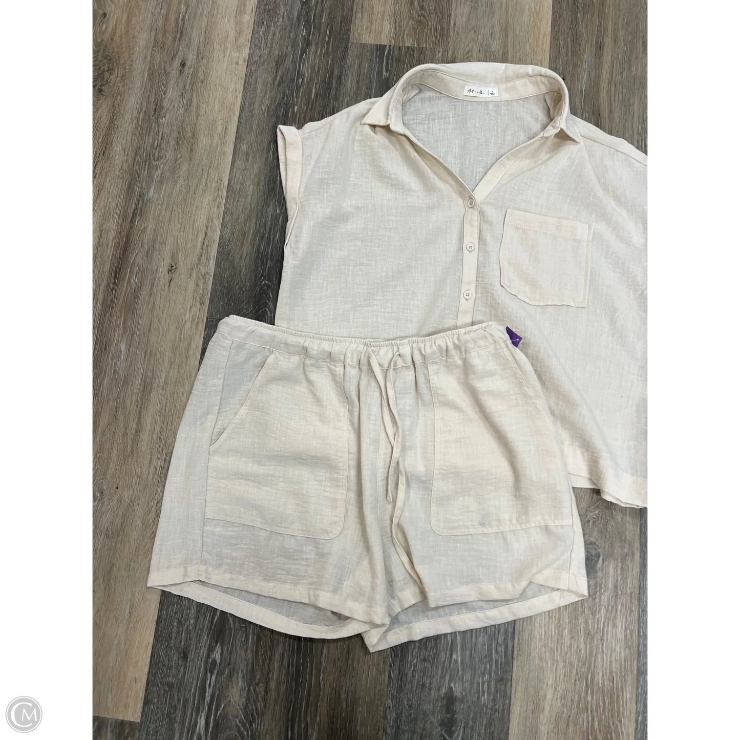-Shorts Set By Active Usa In Cream, Size: L