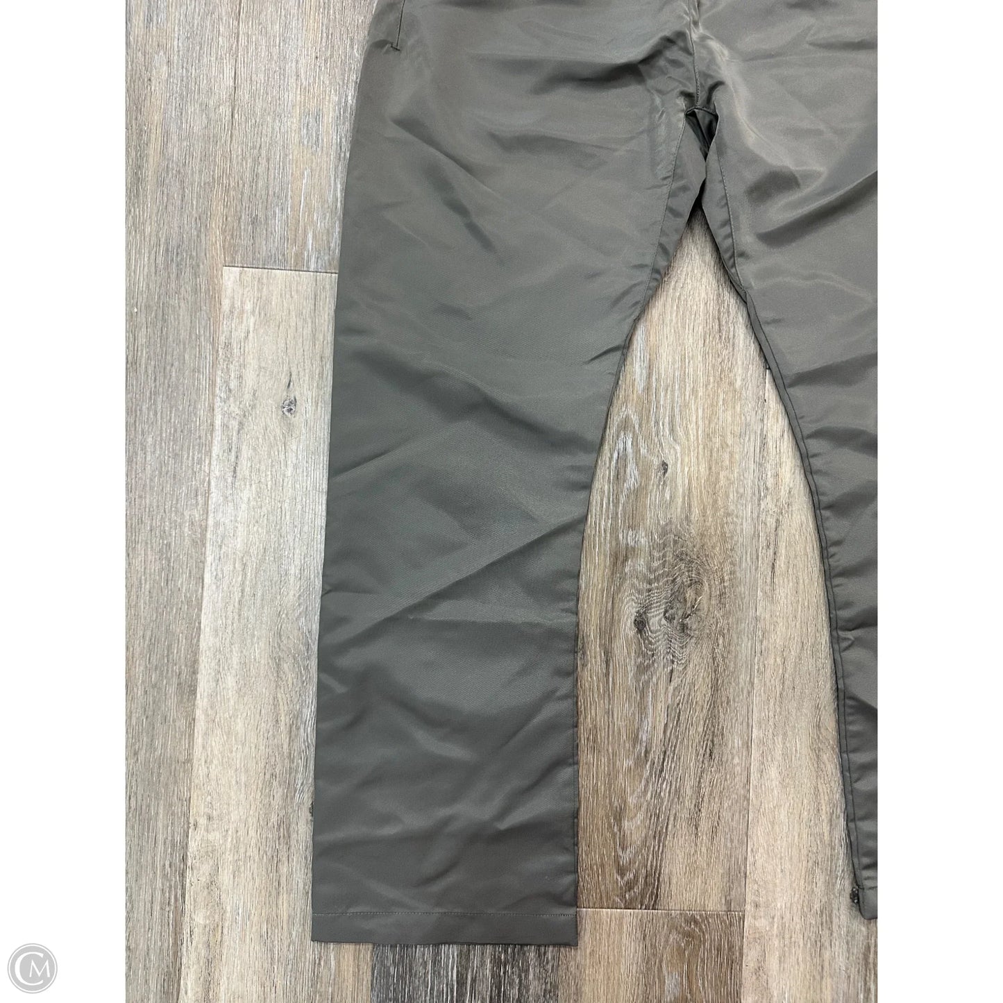 Pants Cargo & Utility By Essentials In Grey, Size: Xs