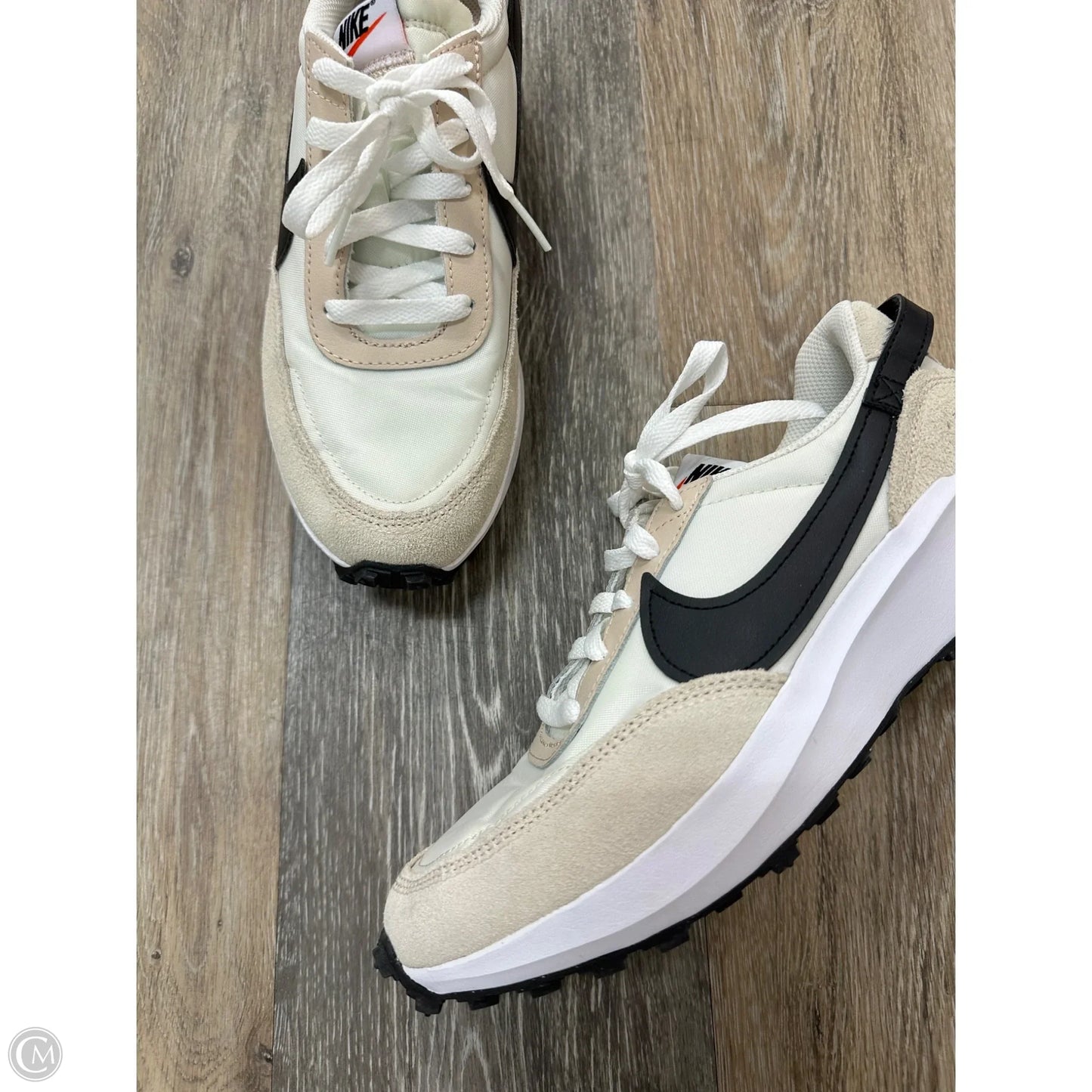 Shoes Athletic By Nike In White, Size: 8.5