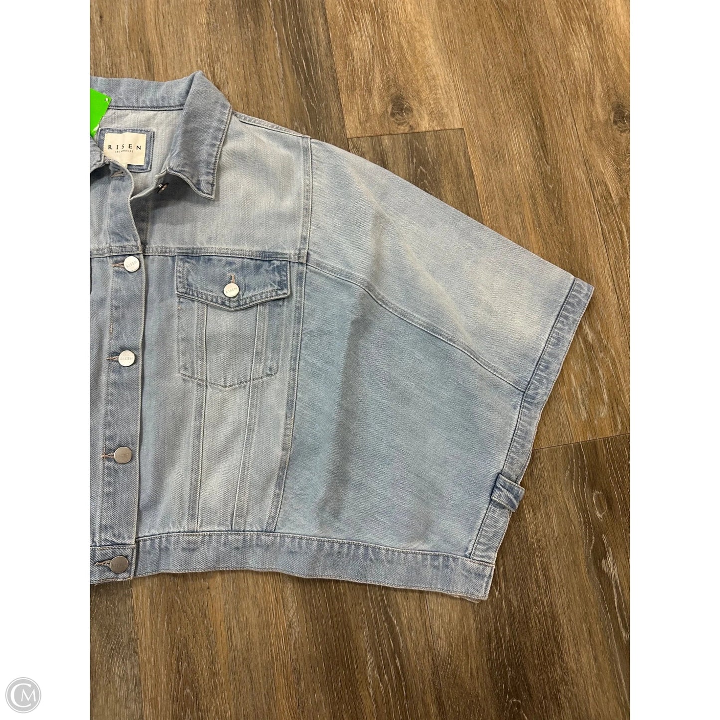 Top Short Sleeve By Risen In Blue Denim, Size: L