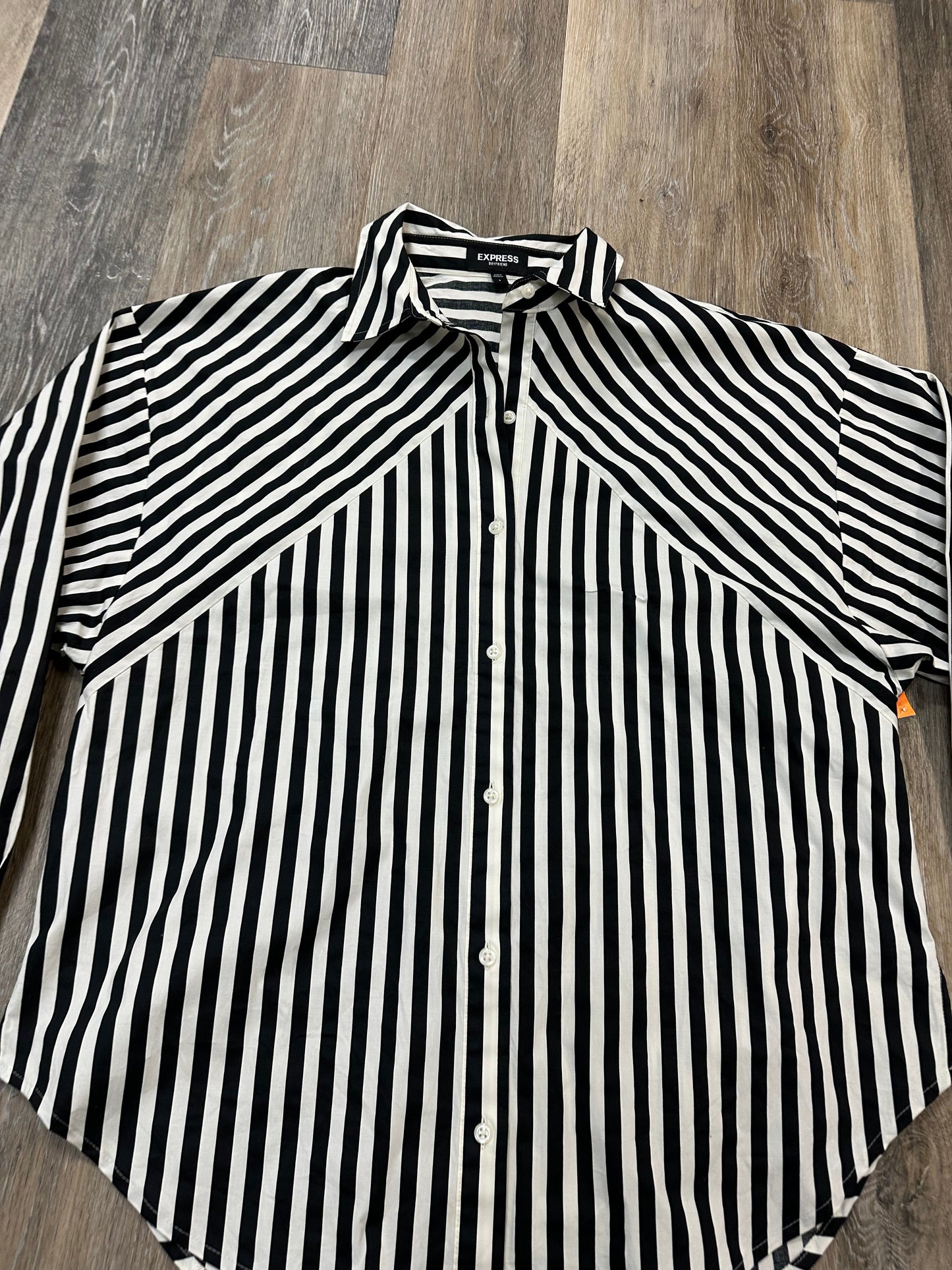 Blouse Long Sleeve By Express In Striped Pattern, Size: S