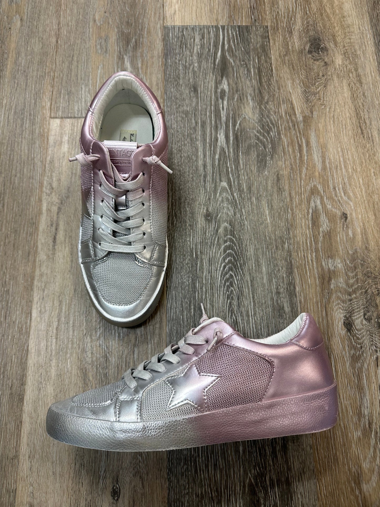 Shoes Sneakers By Vintage Havana In Pink, Size: 10